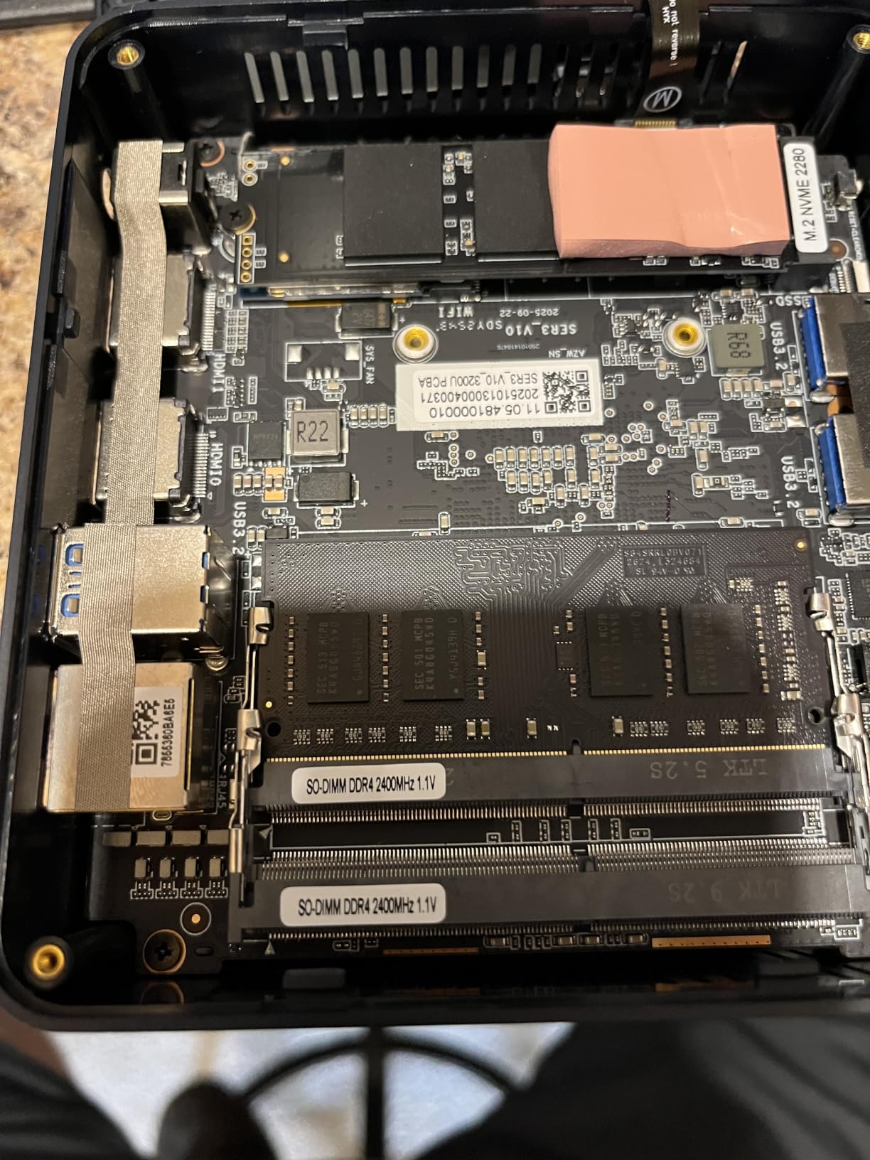 Beelink SER8 Mini PC, AMD Ryzen 8745HS(up to 4.9GHz) 8C/16T customer photo 2