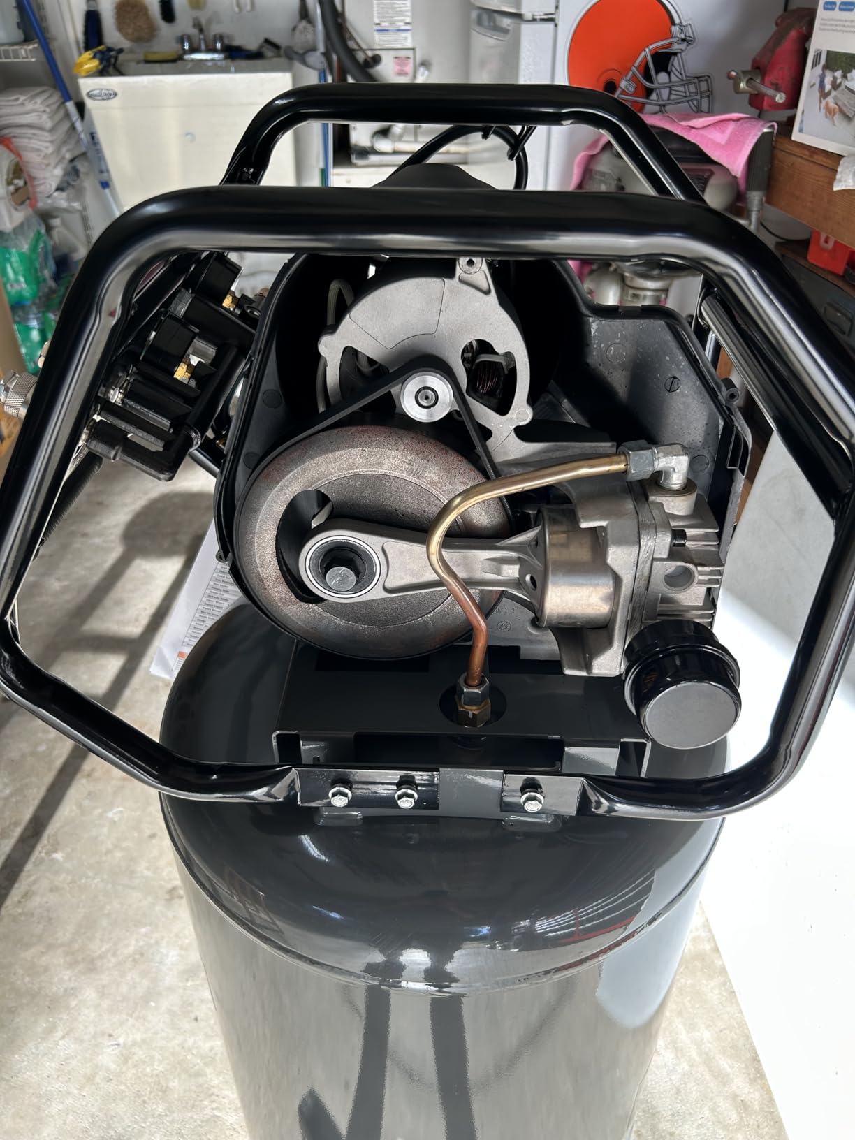 Klutch 20-Gallon Air Compressor, 2 HP, 120V, 175 PSI, 4.2 SCFM at 90 PSI customer photo 2