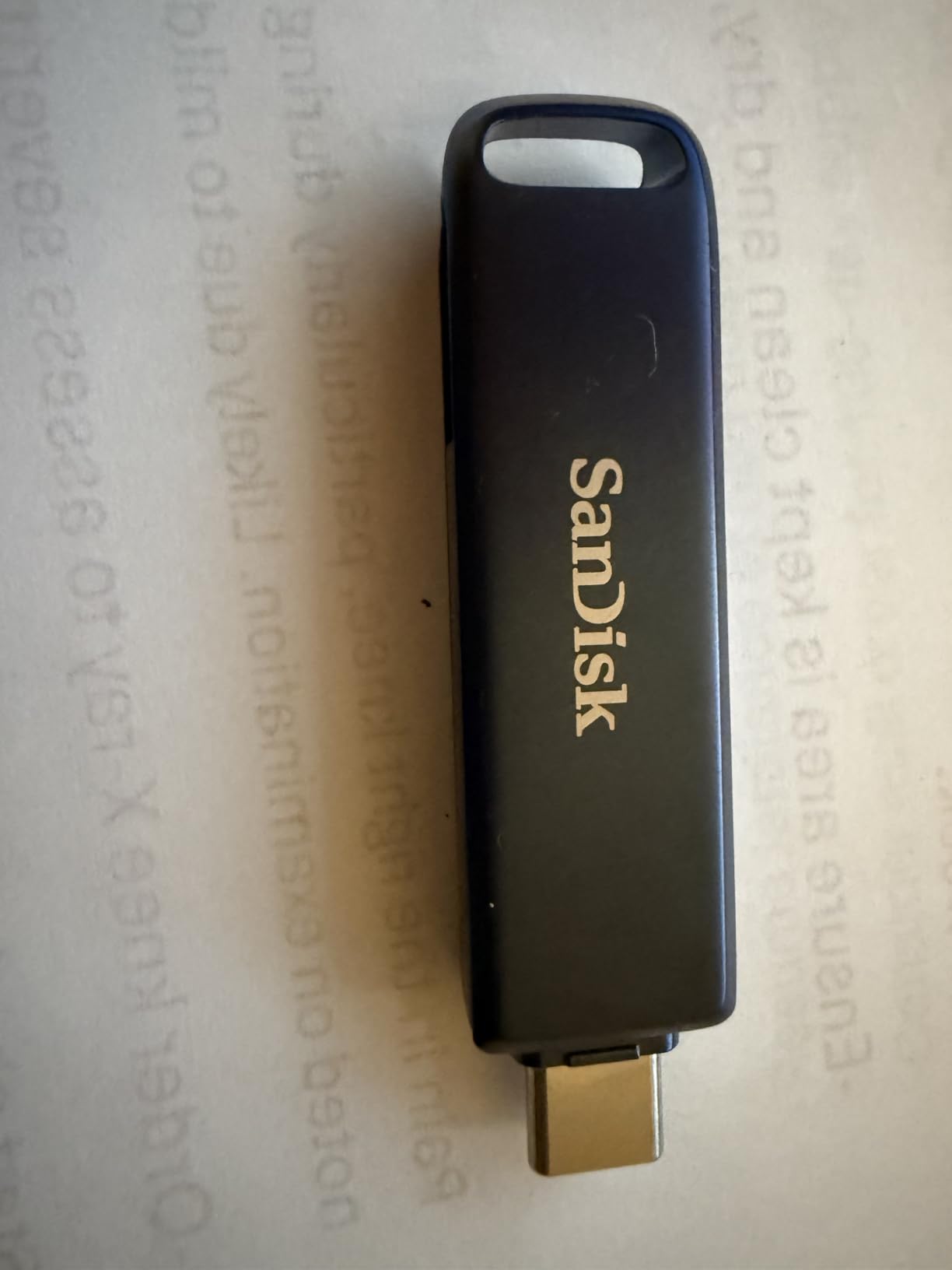 SANDISK 256GB Phone Drive for iPhone, USB C and Lightning, Compatible with iPads, Mac, and Devices, Metallic Blue Finish, 1 Count, SDIXD0N 256G-GN6NE customer photo 2