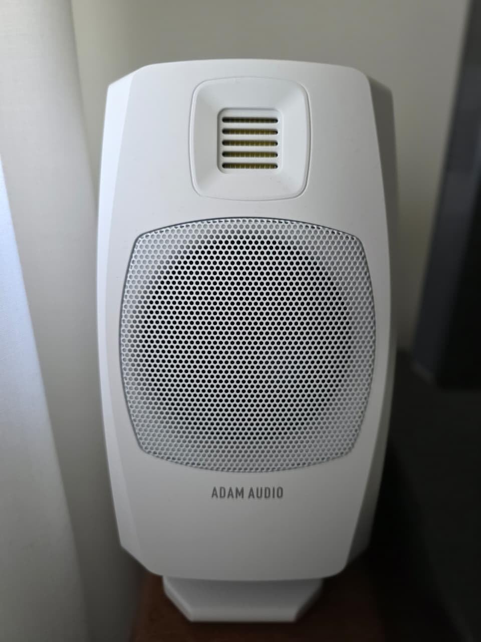 ADAM Audio D3V Active Desktop Studio Monitor Speakers - Black customer photo 2