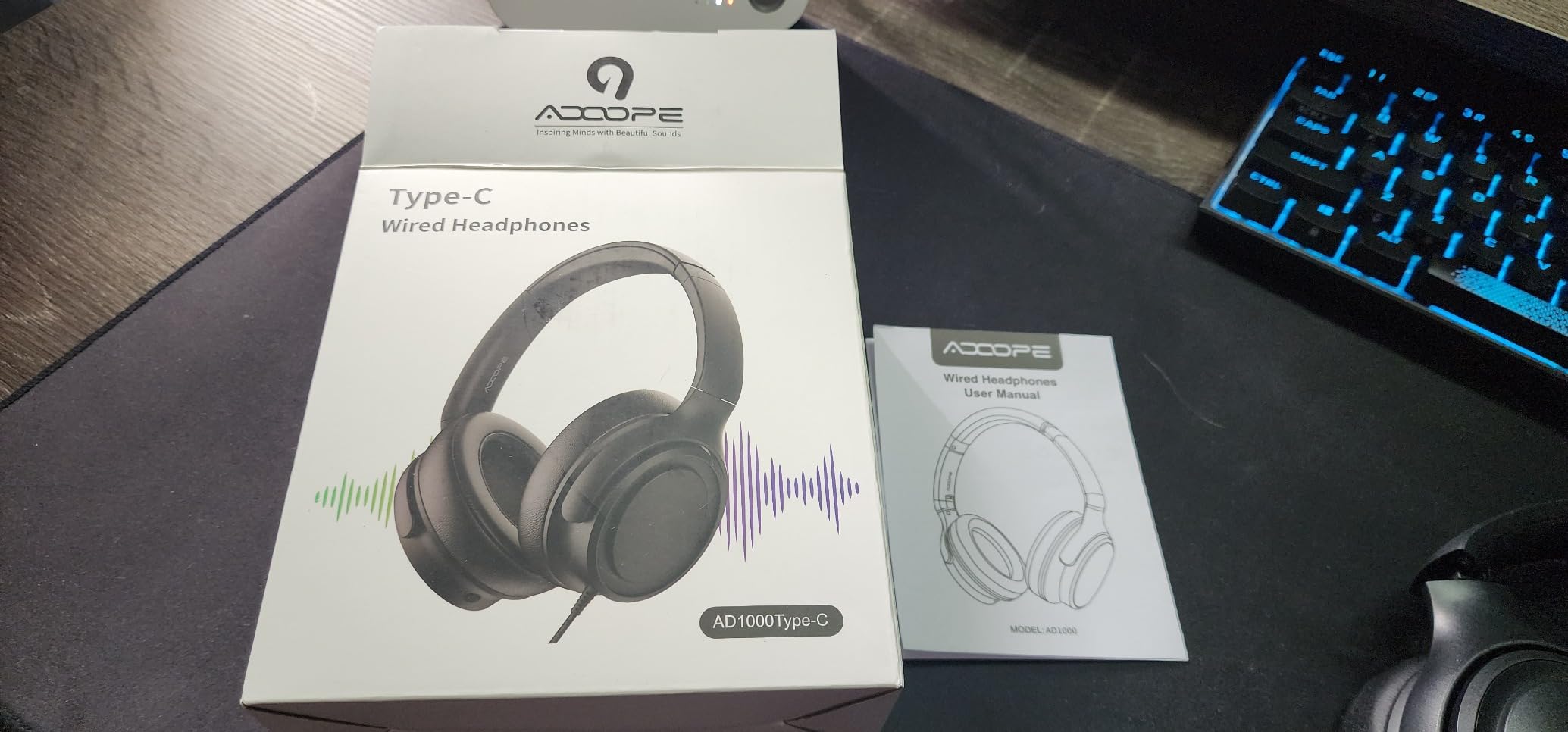ADOOPE Wired Over-Ear Headphones with USB C Connector, Hi-Fi Stereo Sound, Noise-Isolating Ear Cups, Comfortable Fit for USB C Devices (Black, No Bag) customer photo 1