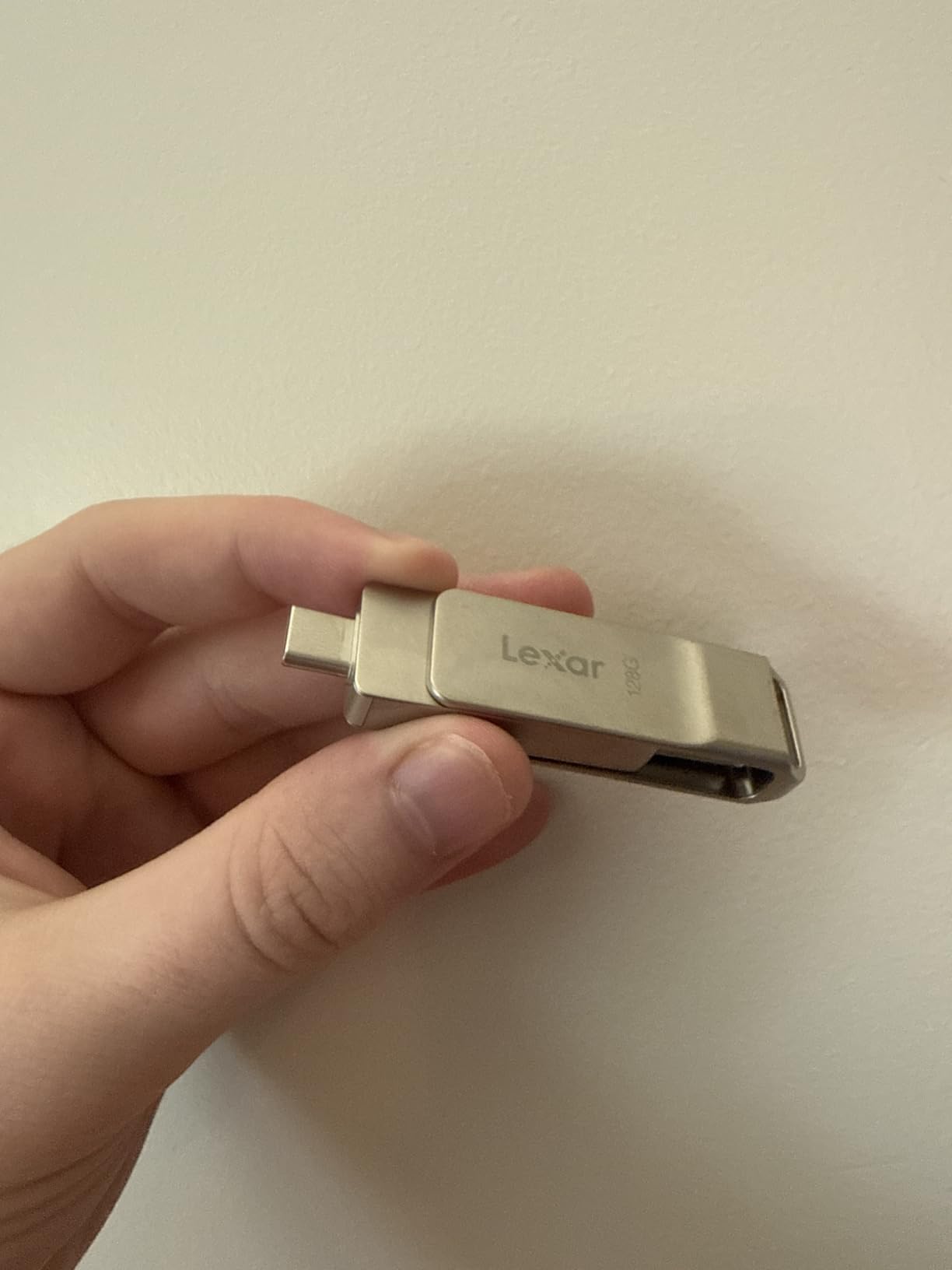 Lexar D40E 128GB Dual USB 3.2 Gen 1 Type-C Jump Drive, Champagne Silver | USB-C Flash, Metal Housing, Swivel Design, Thumb Drive customer photo 1