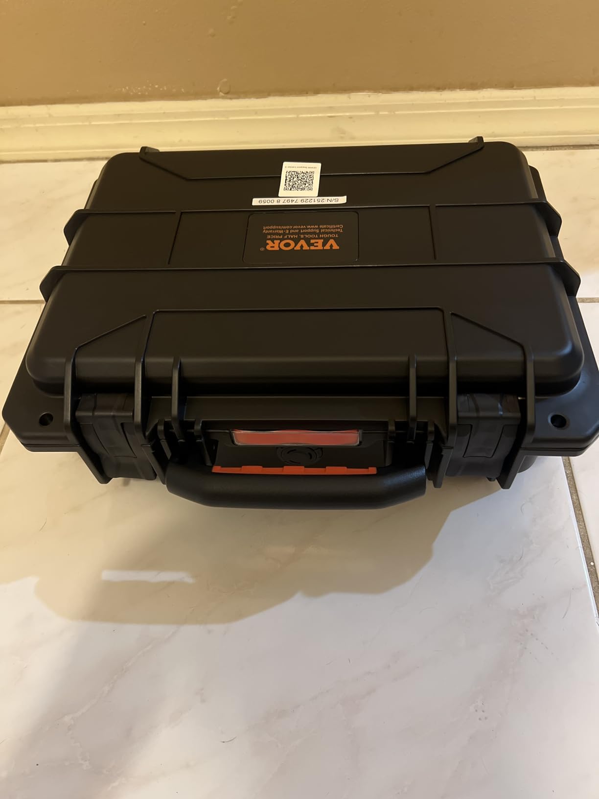 VEVOR Weatherproof Hard Case, Heavy Duty Protective Dry Box with Pre-Cut Foam, Wheels & Retractable Pull Handle for Travel, Hunt, Military, Tactical, IP67 Waterproof Case for Cameras (21.7*13.4*9.5