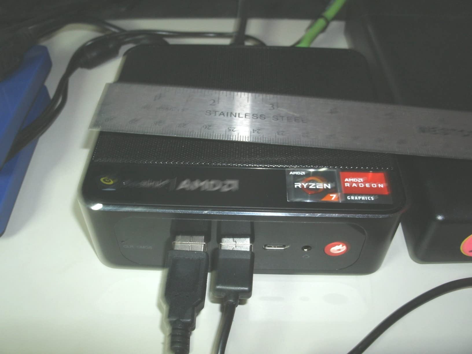 Beelink SER9 Max Mini PC, AMD Ryzen AI 7 H 350, 32G DDR5 1TB PCIe4.0 SSD customer photo 2