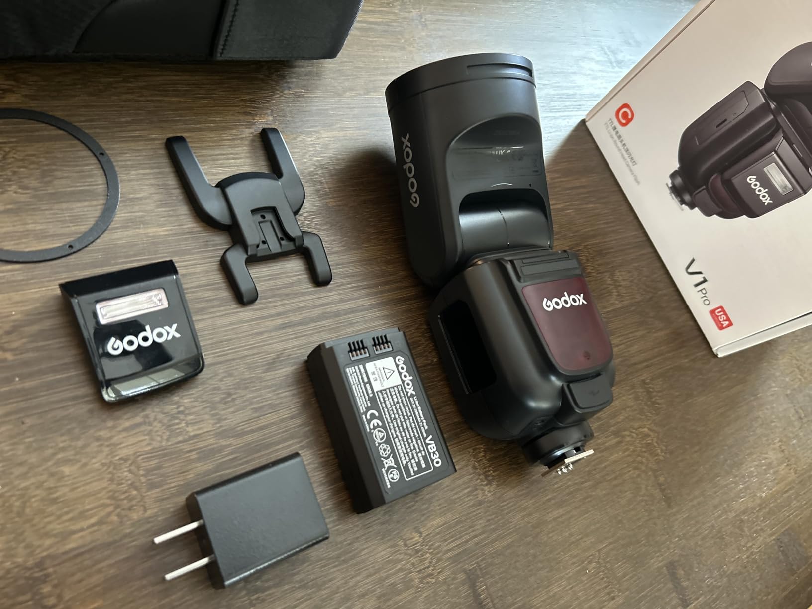 Godox V1 Pro C V1Pro-C Camera Flash for Canon Camera Flash Speedlite customer photo 1