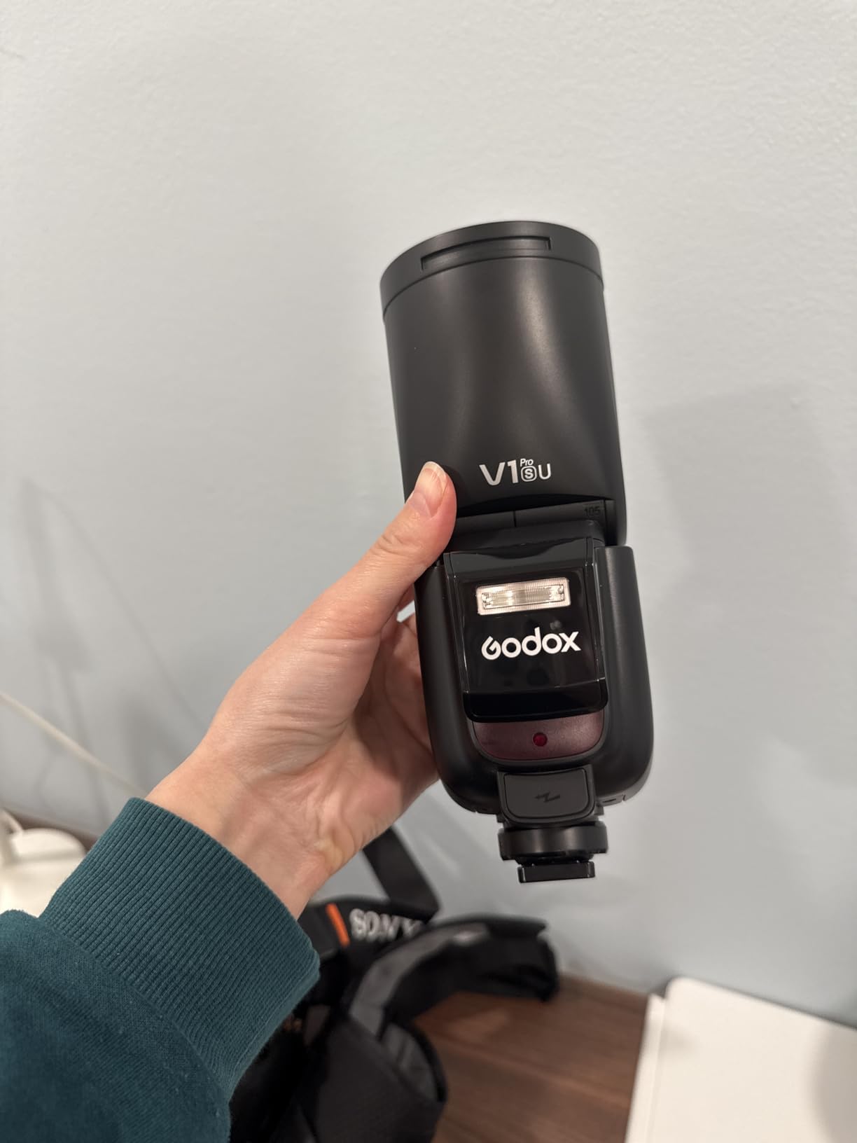Godox V1 Pro S USA Version Flash for Sony, V1Pro-SU 76Ws TTL Speedlite customer photo 1