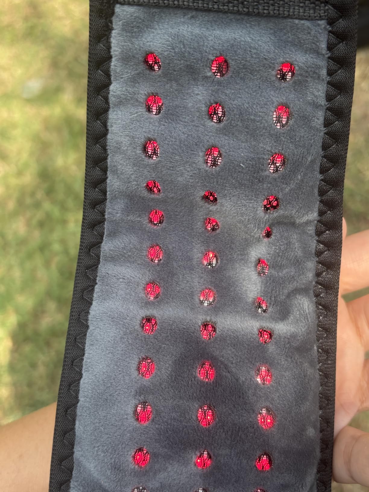 Red Light Therapy for Hand Wrist 5 Heat & 5 Vibration, 3000mAh Controller customer photo 2
