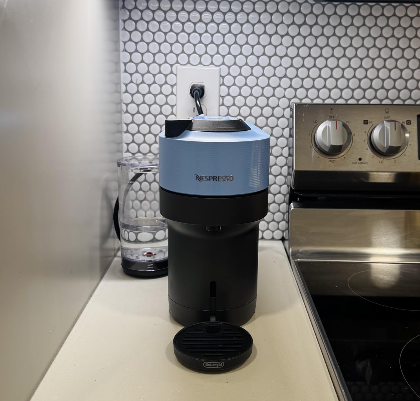 Nespresso Vertuo Pop+ Coffee and Espresso Machine by De'Longhi, Black customer photo 2
