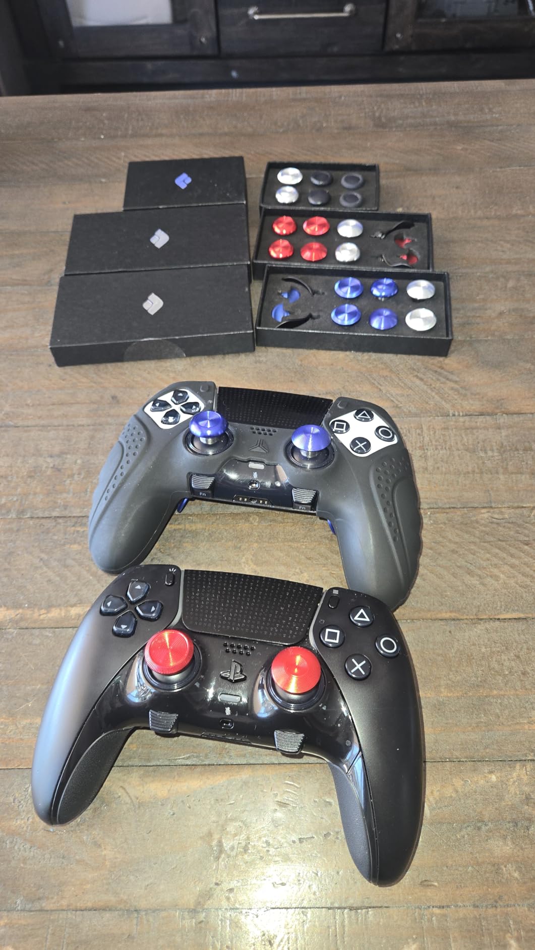 CHARM FOCUS Metal Thumbsticks & Back Paddles for PS5 Edge Controller customer photo 2
