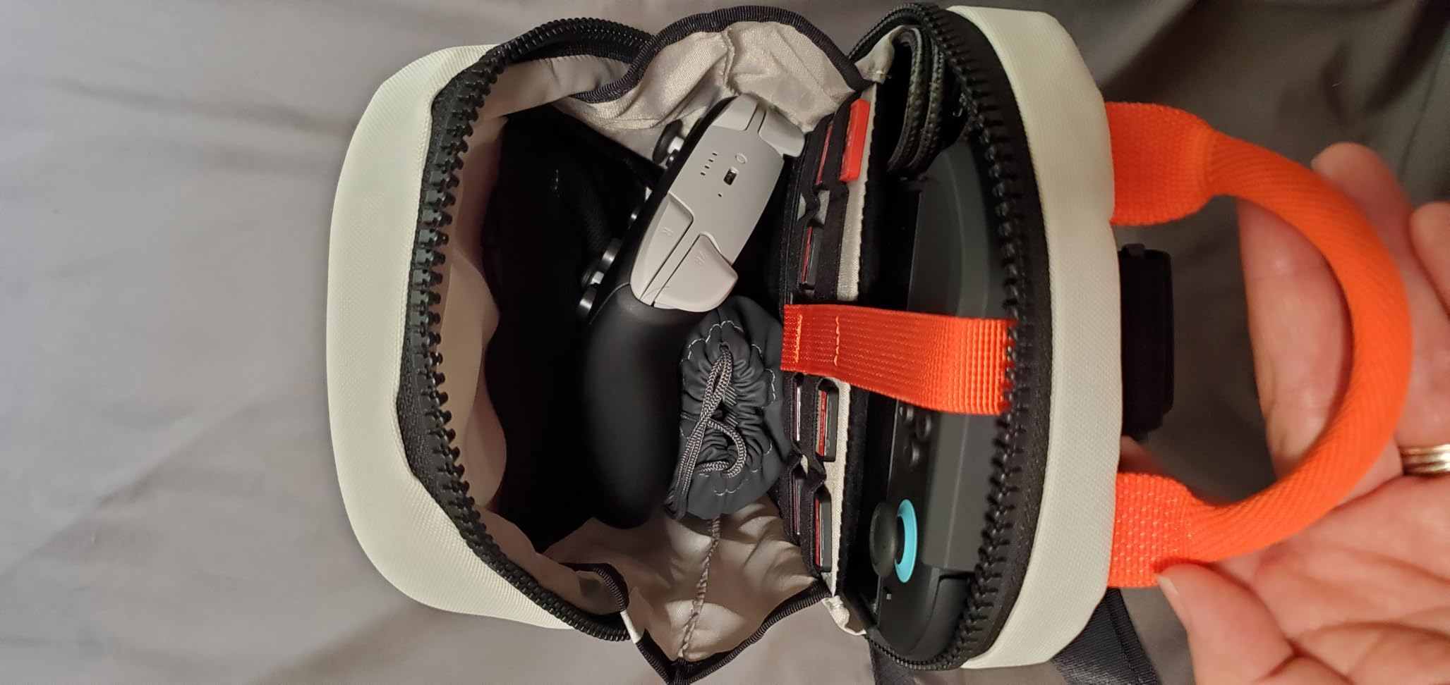 tomtoc Sling Carrying Bag for Nintendo Switch 2 with 8 Game Card Slots customer photo 2