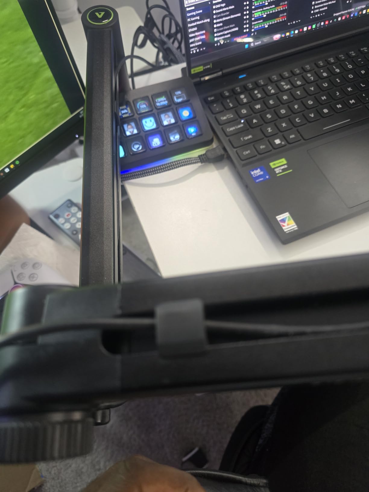 Microphone Arm,Aokeo AK-58i Desk Low Profile Mic Boom Arm Stand,Suitable For Blue Yeti,Snowball iCE,HyperX QuadCast,SoloCast,Elgato Wave,Etc customer photo 2