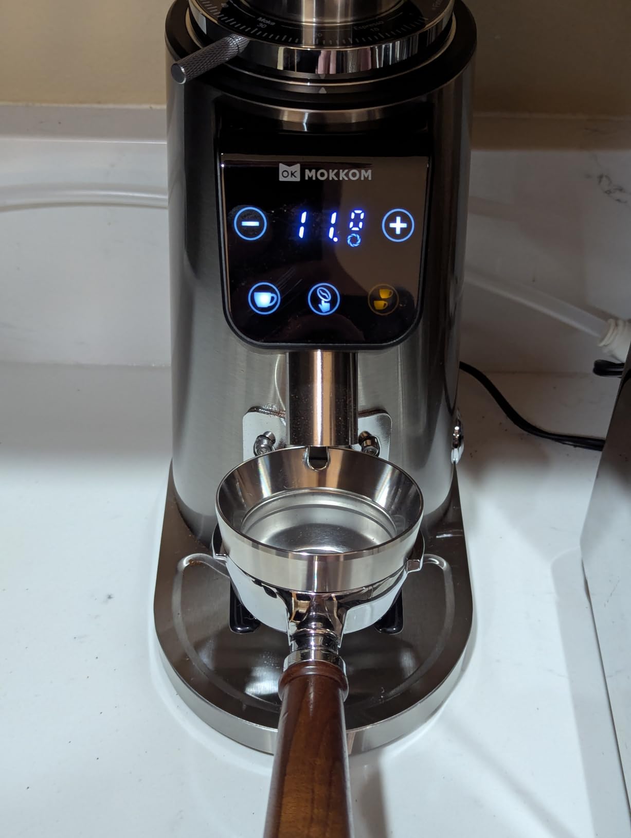 MOKKOM 64mm Flat Burr Coffee Grinder,Espresso Grinder,100 Grind Settings customer photo 1