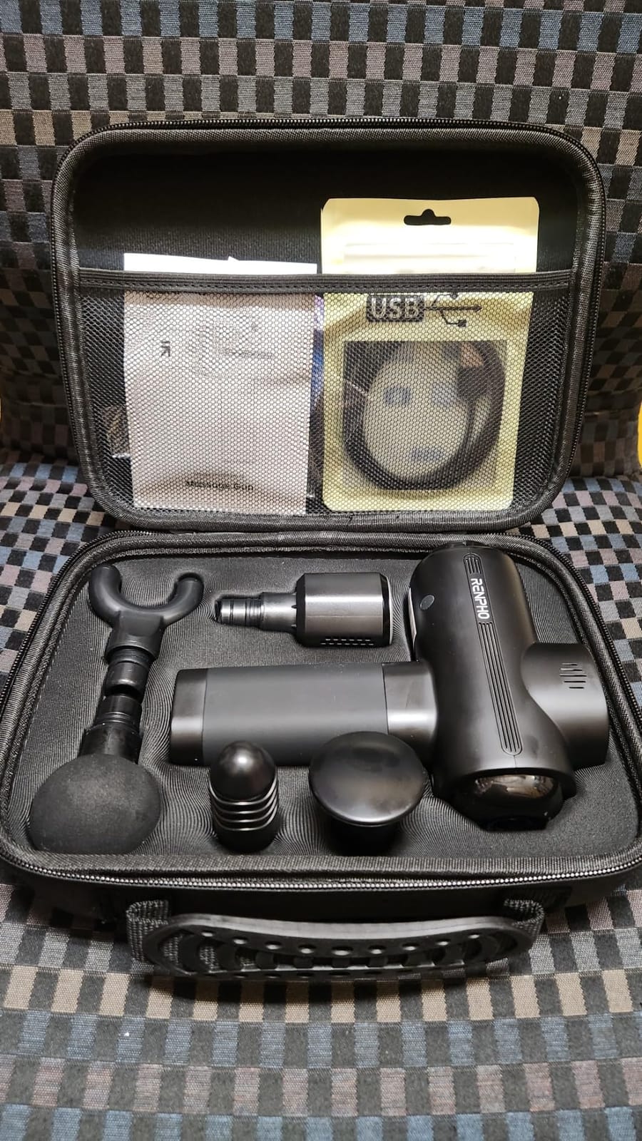 RENPHO Active Massage Gun Deep Tissue, Percussion Handheld Neck Massager customer photo 1