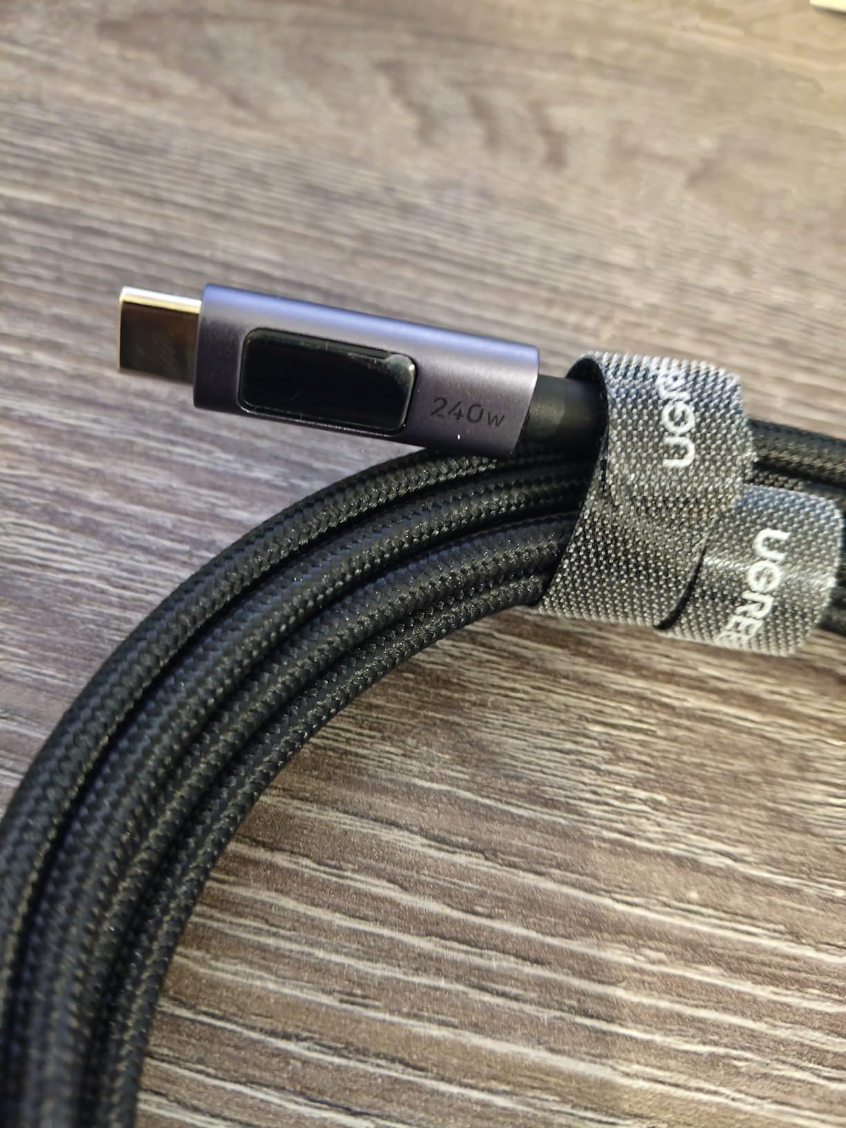 UGREEN USB C 240W Cable with Digital Display, PD 100W Fast Charging, 3.3FT customer photo 2