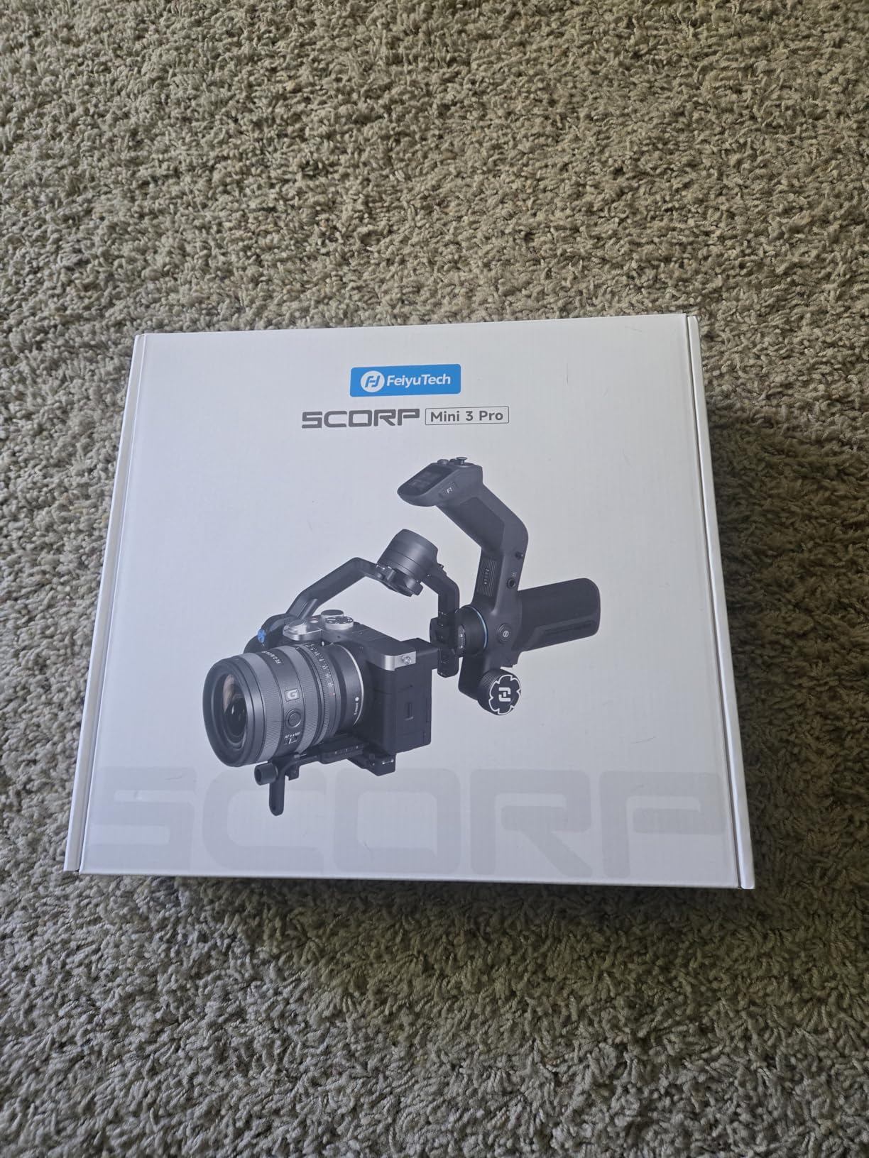 FeiyuTech SCORP Mini-3-Pro Gimbal Stabilizer for Camera Mirrorless/Compact/Action Cameras,Smartphone,18m AI Tracking,Detachable Remote Handle,4.4lbs Payload,3-axis Gimbal for Canon Sony Nikon customer photo 1