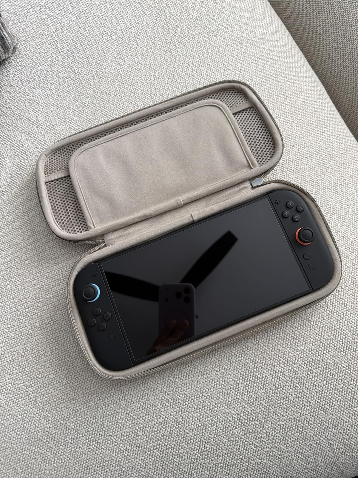 Belkin Nintendo Switch 2 Case, Slim Carrying Travel Bag with AirTag Holder customer photo 2