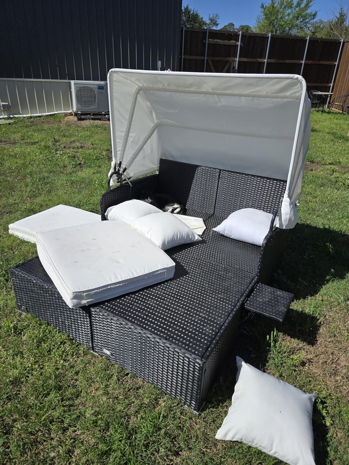 HAPPYGRILL Outdoor Wicker Lounge Daybed, Hand-Woven PE Rattan Daybed, Patio Loveseat Sofa Set with Retractable Canopy & 2 Side Tables, Outdoor Sun Lounger with Soft Cushions (Black) customer photo 2