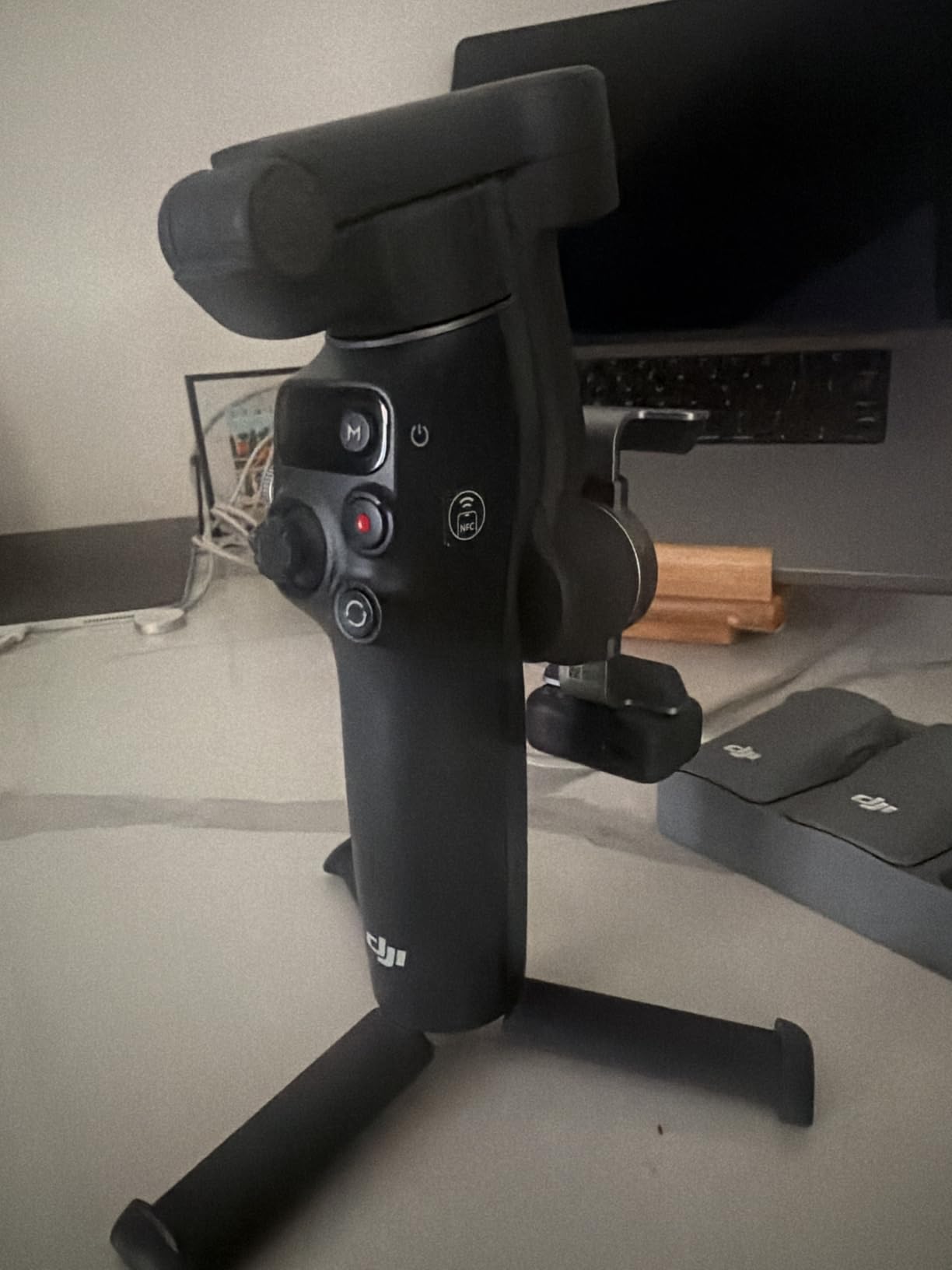 DJI Osmo Mobile 8 Gimbal Stabilizer for Phone, 3-Axis Stabilization customer photo 1