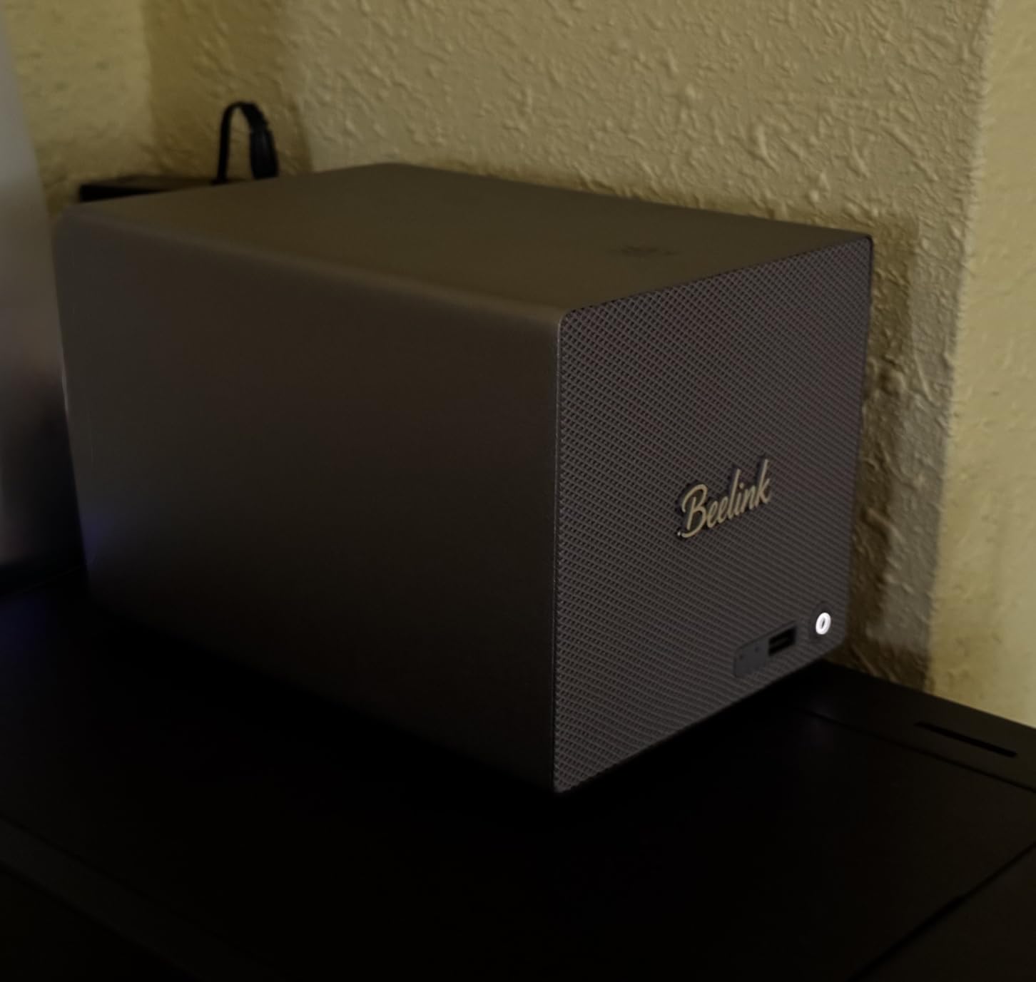 Beelink ME Mini PC, Desktop NAS Intel N95 12G LPDDR5, 64G EMMC customer photo 1