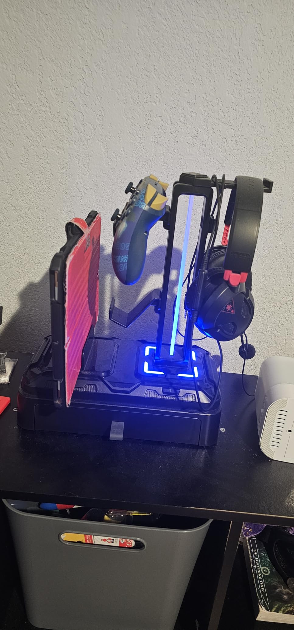 KDD Headphone Stand with USB A&C Charger Ports - RGB Controller Stand with Detachable Hooks - Rotatable Headset Hanger & Device Slot for Phones/Tablets - Drawer Storage Base for Gaming Desk Organizer customer photo 1