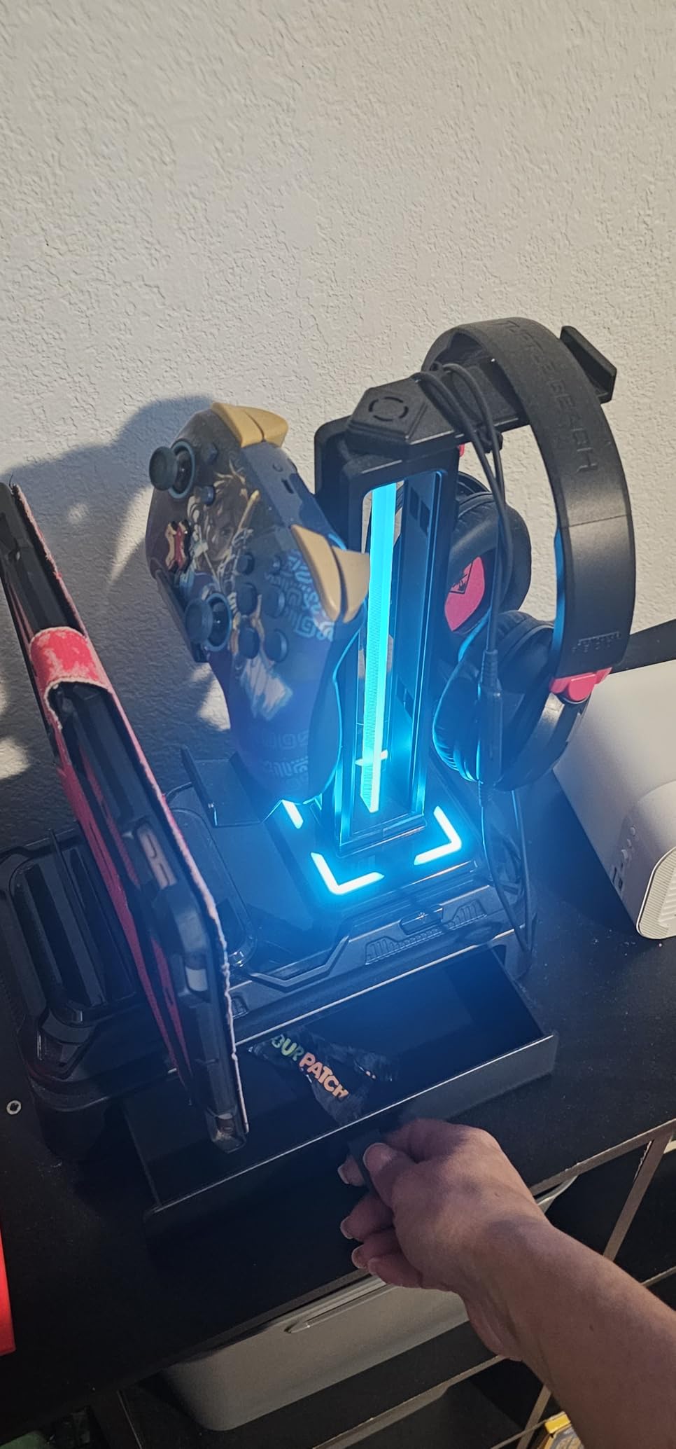 KDD Headphone Stand with USB A&C Charger Ports - RGB Controller Stand with Detachable Hooks - Rotatable Headset Hanger & Device Slot for Phones/Tablets - Drawer Storage Base for Gaming Desk Organizer customer photo 2