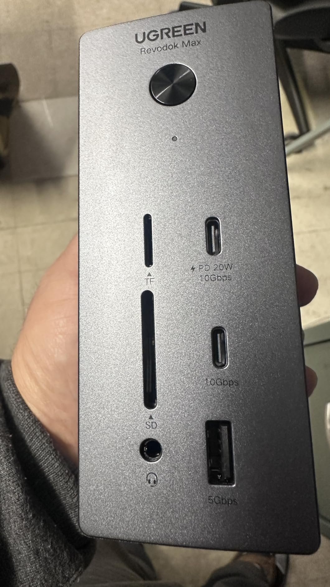 UGREEN 13-in-1 Thunderbolt 4 Docking Station, Dual 4K@60Hz, 3xTBT4, 40Gbps | Signle 8K@30Hz, 180W Total Power, 96W Host Charging, 3xUSB A, 2xUSB-C, Gigabit Ethernet, SD/TF 3.0, 3.5mm Audio, Revodok Max customer photo 2