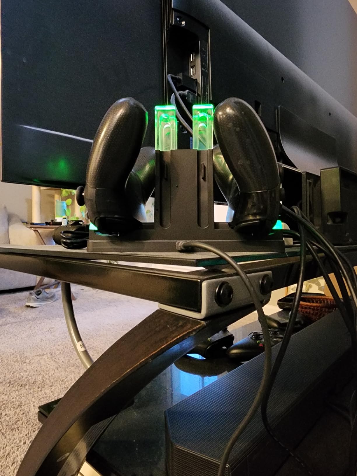 FASTSNAIL Charging Dock Compatible with Joycon 2 & Switch 1/2 P Controller customer photo 1