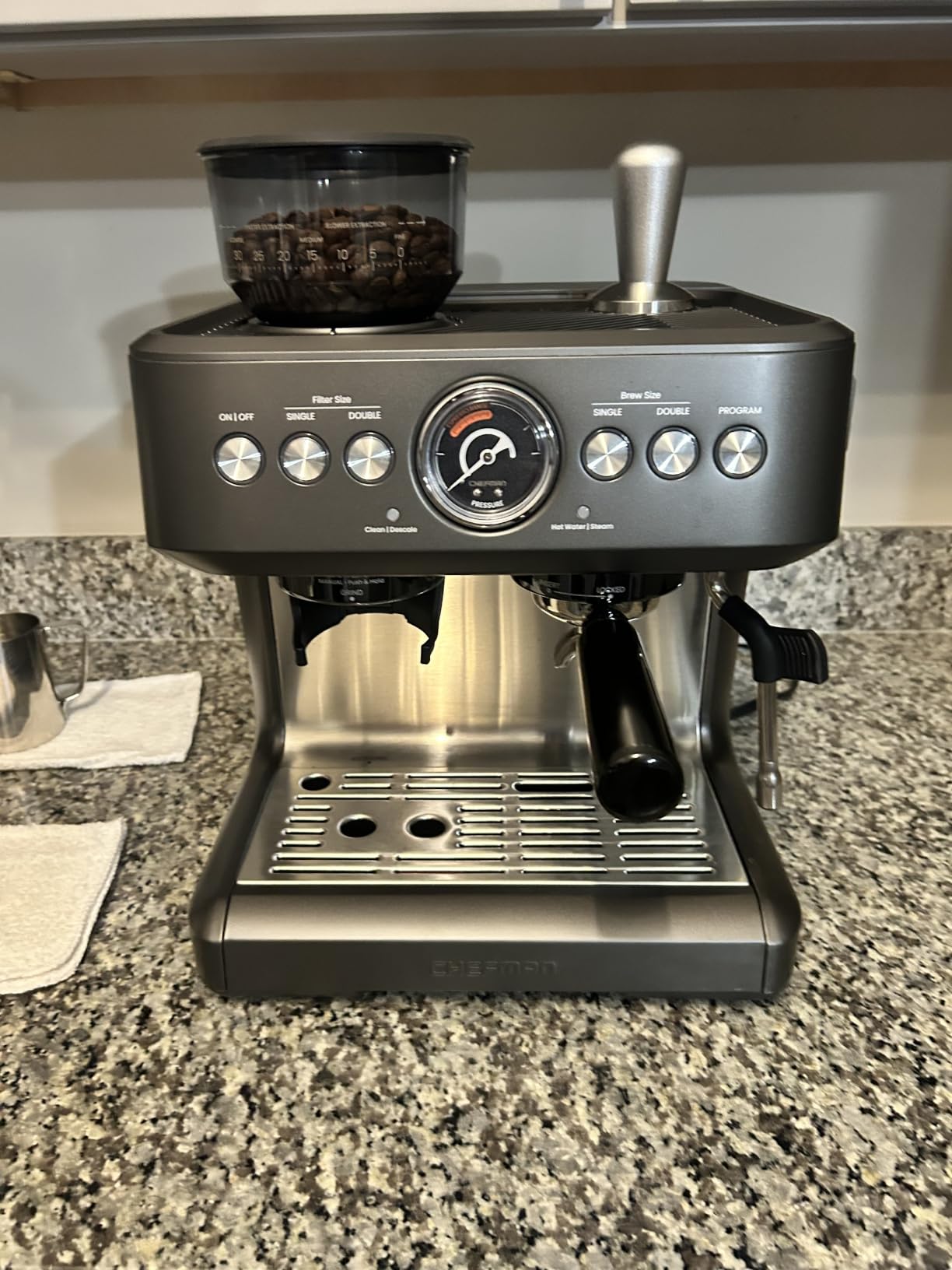 Chefman Crema Deluxe Espresso Machine with Double Boiler, Use Milk Frother and Brew Espresso Simultaneously, Professional Coffee Maker with Coffee Grinder and Steam Wand, 30 Grind Settings customer photo 1