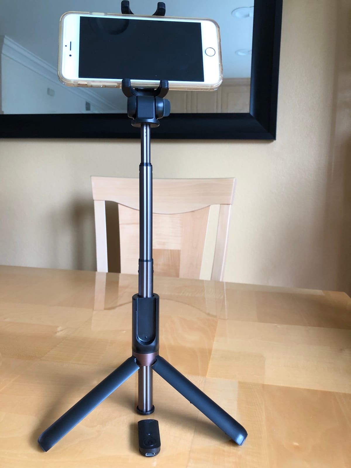 APEXEL 10X Tele-Macro Pro Dual Lens 2-in-1 Compatible with iPhone 16 Pro customer photo 1