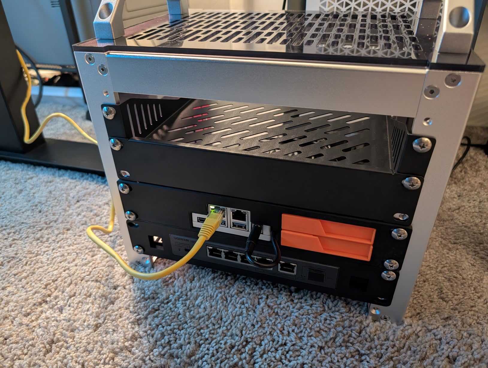 ZimaBoard 2 1664 x86 Home Server, N150, 16GB LPDDR5,PCIe 3.0×4 Expansion customer photo 2