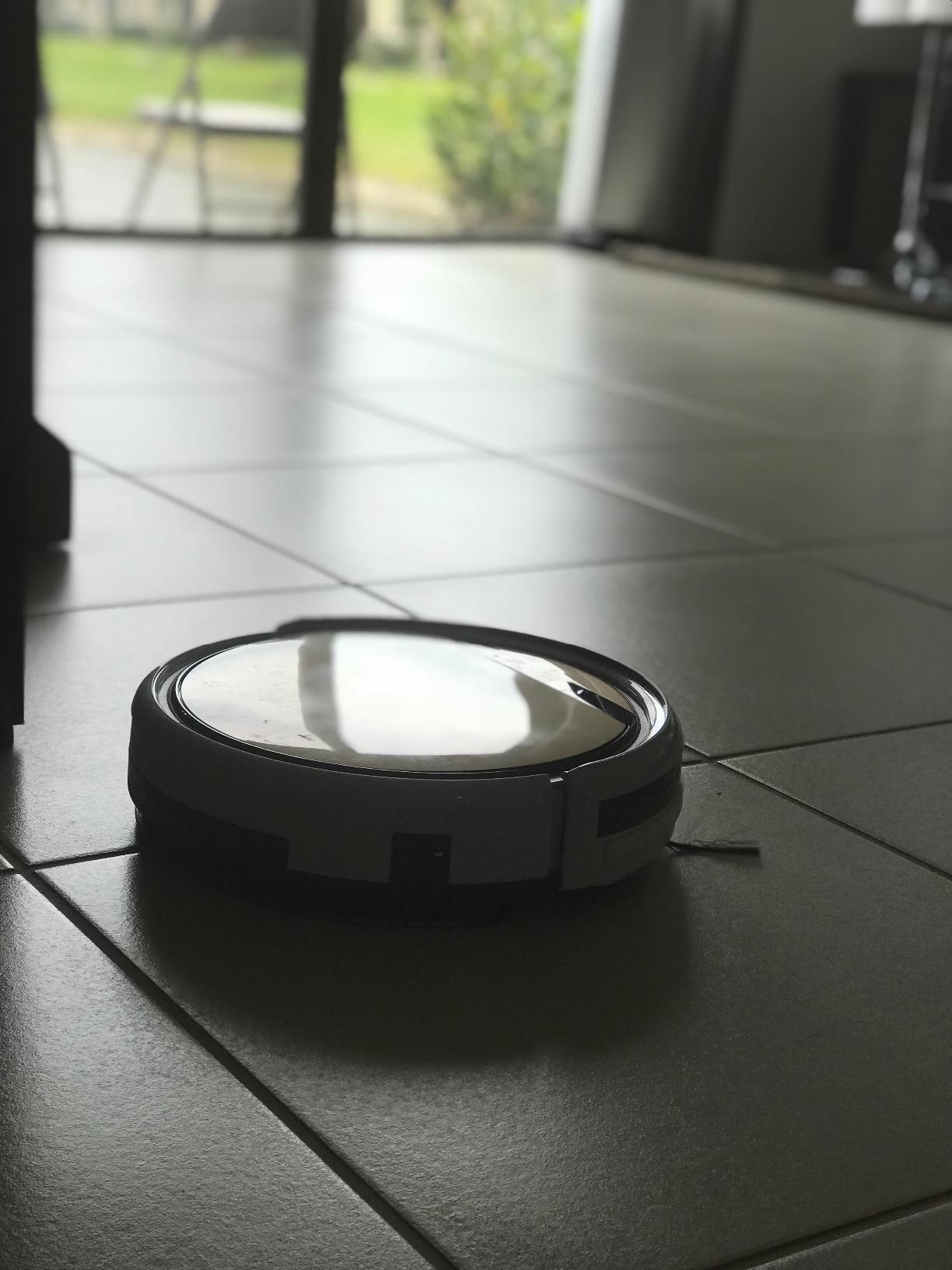 ILIFE V5s Max Robot Vacuum, 4000Pa Max Strong Suction customer photo 1
