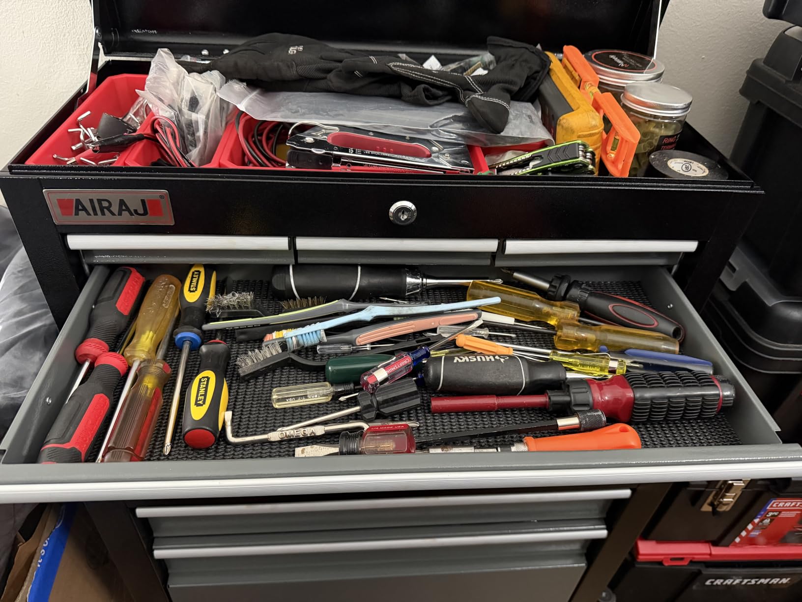 8-Drawer Tool Chest with Wheels, 42'' Rolling Tool Chest Heavy Duty,Black customer photo 1