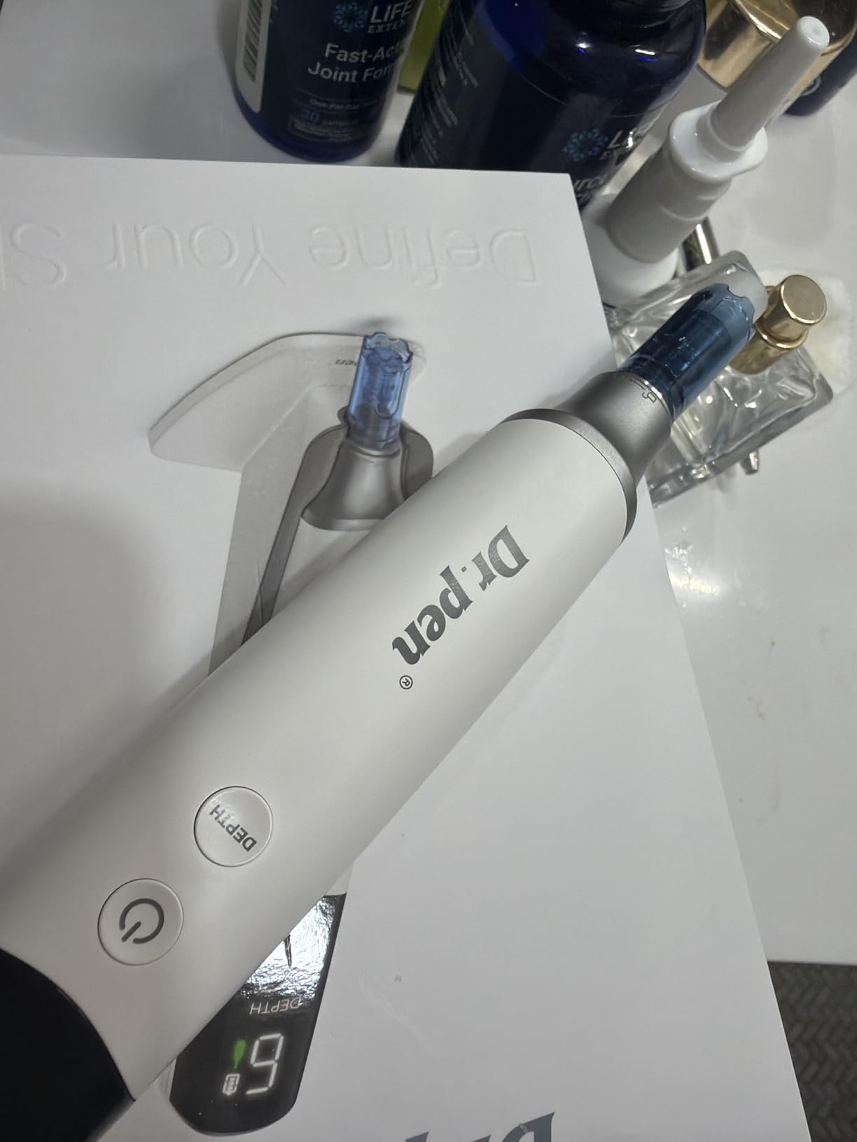 Dr.pen Microneedling Pen M9 for Home Use - 0.2598mm Needle Length customer photo 2