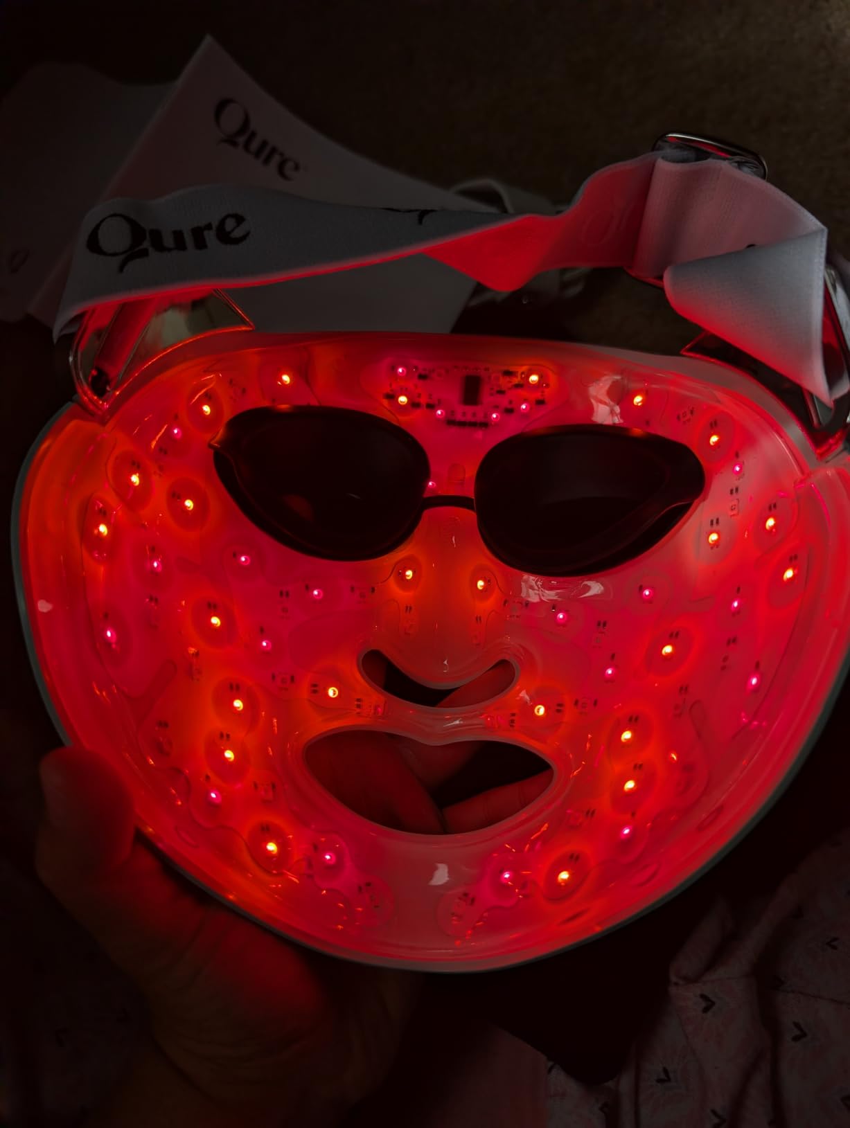 Qure LED Light Therapy Mask for Face - FDA Cleared for Wrinkles & Acne Treatment with 3 Modes, 5 Facial Areas & 5 Lights: Red, Deep-Red, Blue, Amber & Infrared, 3-Min Daily, Eye-Protection, Smart App customer photo 2