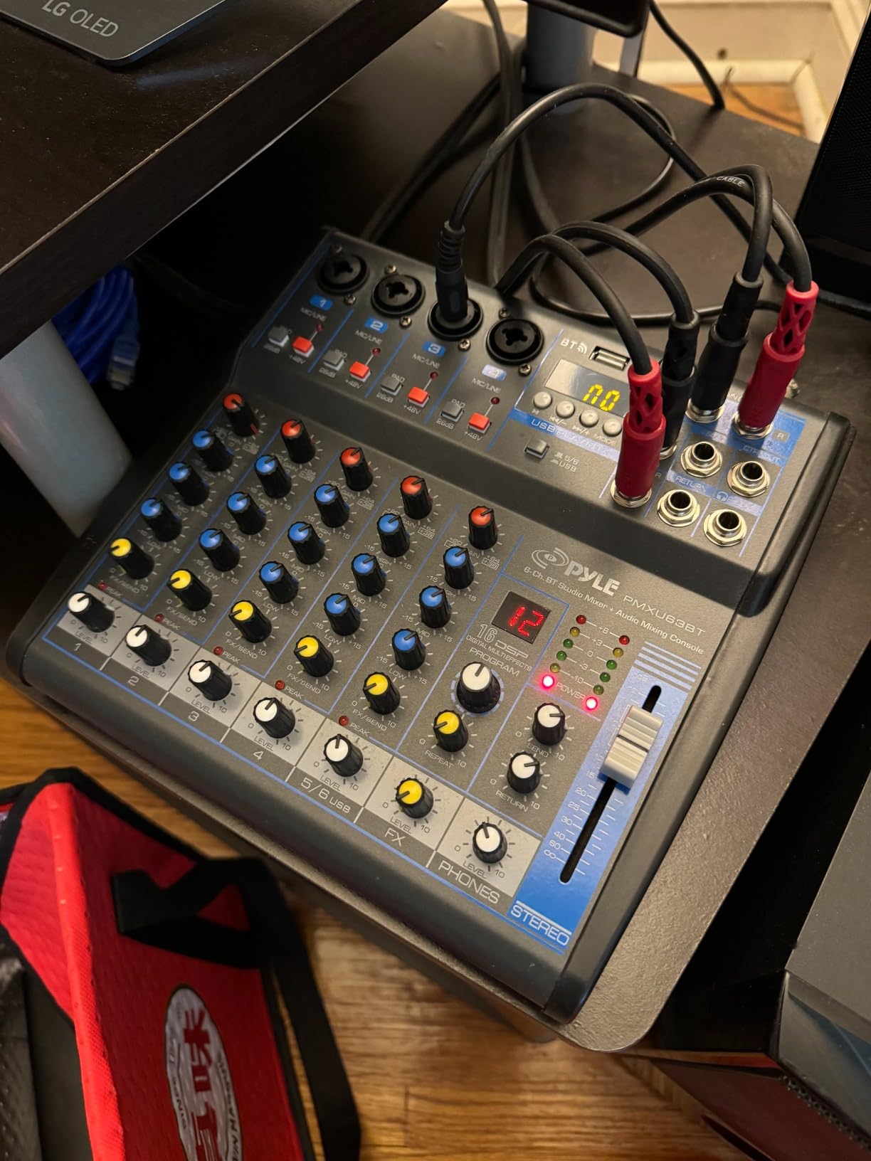 Pyle 8 Channel Bluetooth Studio Mixer - USB Computer Recording, Built-In MP3 Player, 48V Phantom Power, 16-Bit DSP FX, 3-Band EQ, XLR Combo Inputs, DJ Sound Board - PMXU83BT.5 customer photo 1