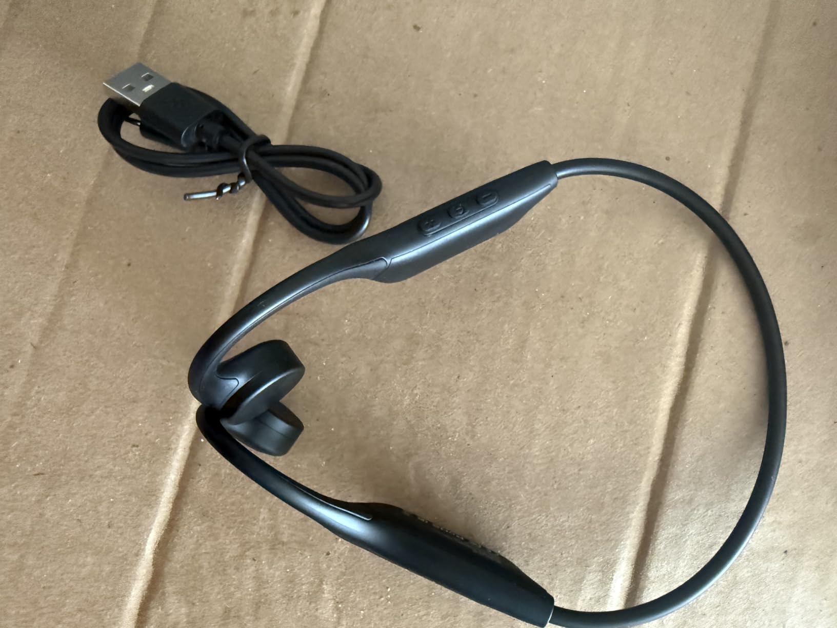 New Bone Conduction Headphones Bluetooth 6.0 Open Ear Headphones with Mic, Balanced Audio, Reduced Sound Leakage, IP54 Waterproof Secure Fit, Wireless Sports Headphones for Running, Workout & Cycling customer photo 1