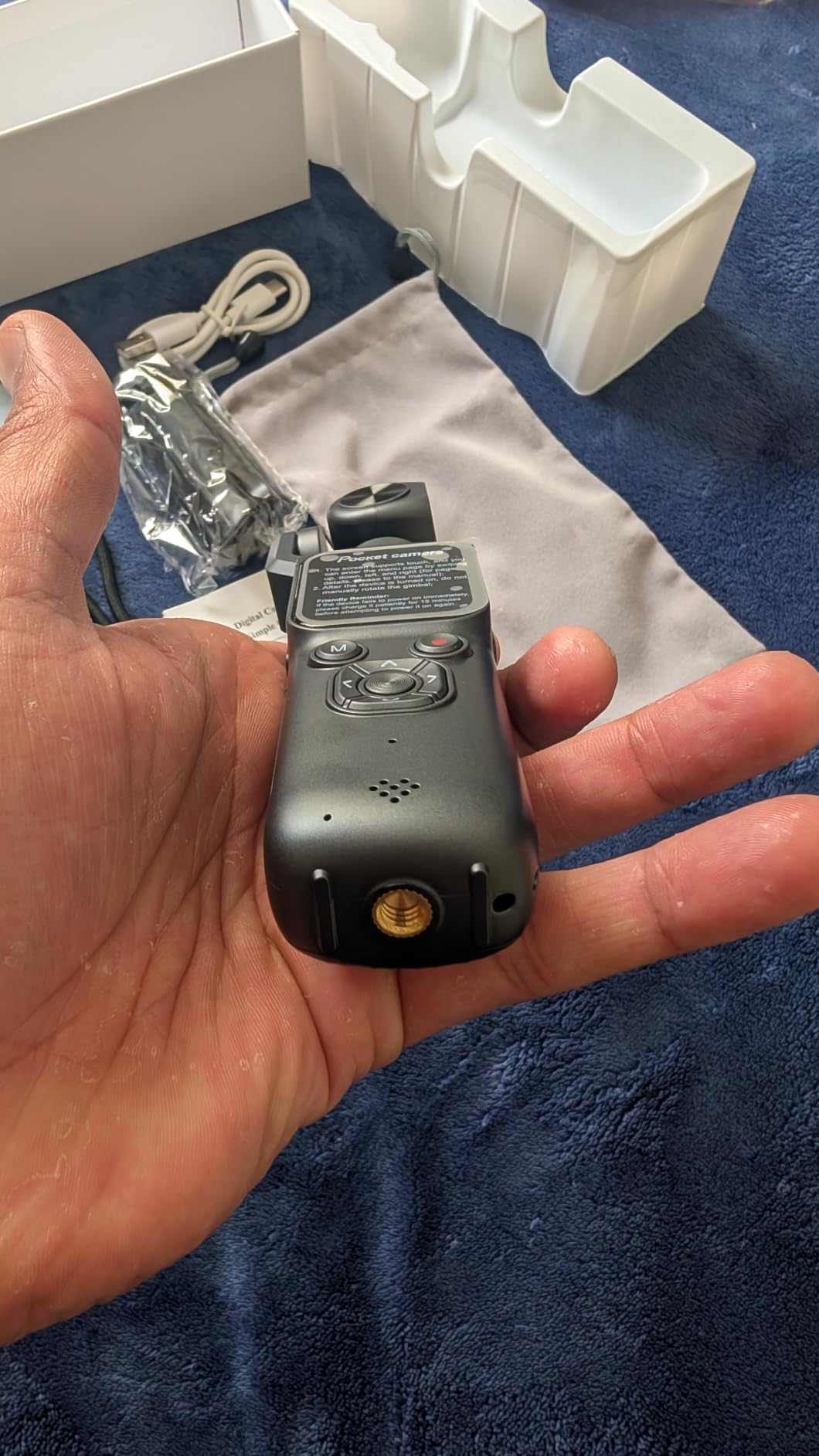 VETEK 4K Vlogging Camera,75MP Pocket Digital Camera with 330° Rotating Lens customer photo 2