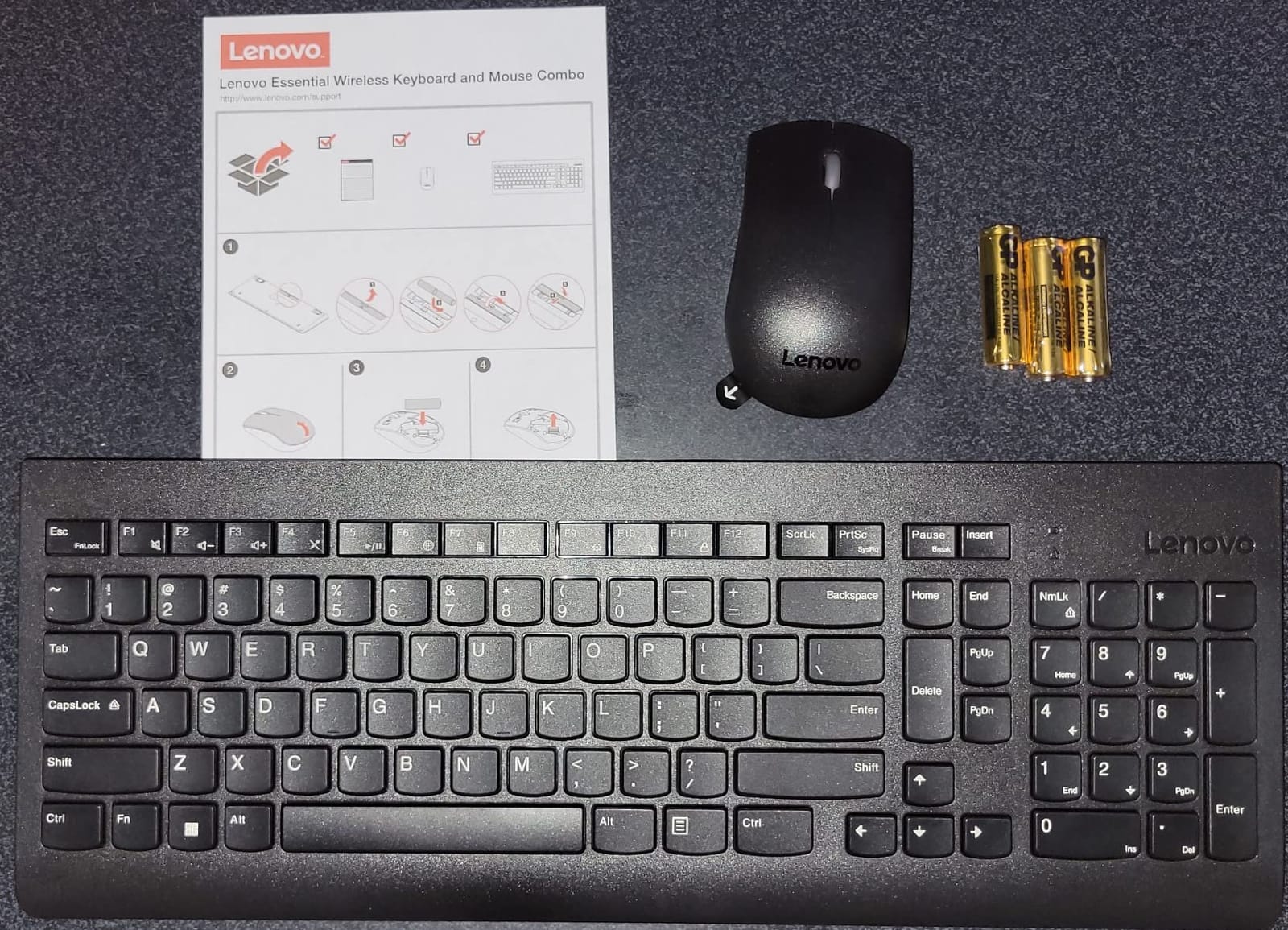 Lenovo IdeaCentre 24“ All-in-One, 16GB RAM, 1TB Storage, Intel 4-Cores customer photo 1
