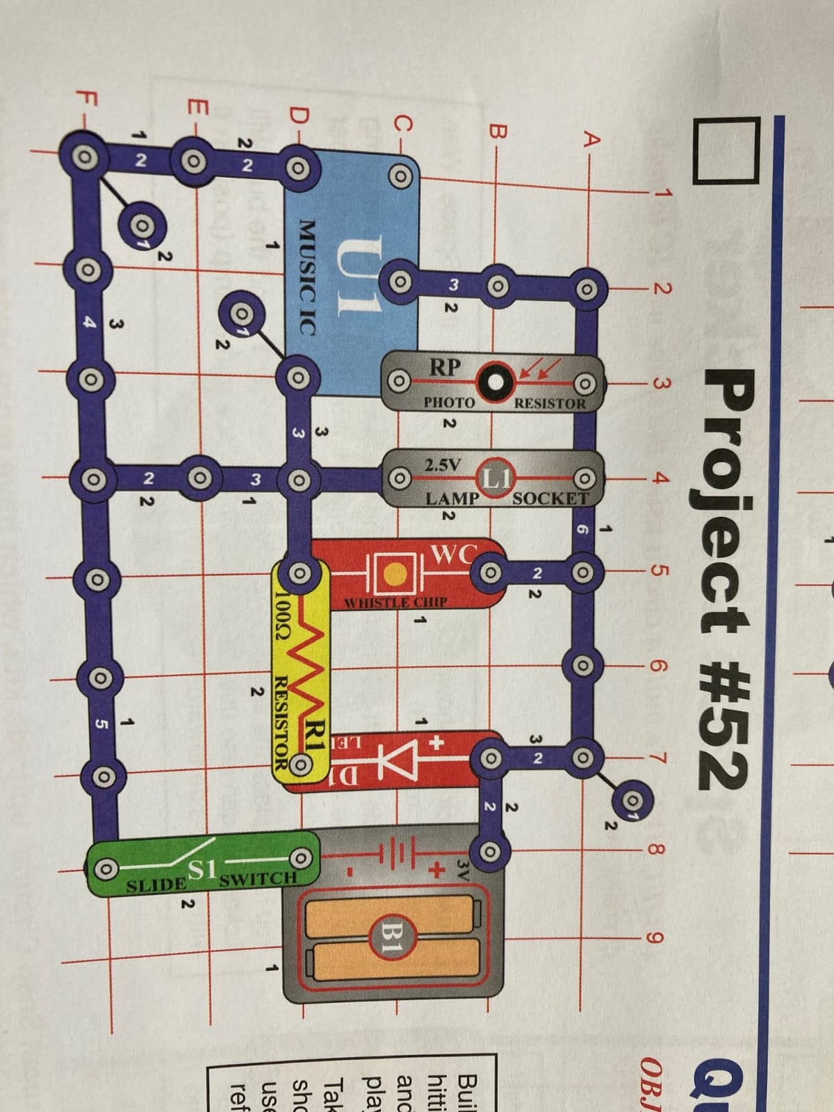 SNAP CIRCUITS Classic SC-300 STEM Electronics Kit, 300+ Projects, Ages 8+ customer photo 2