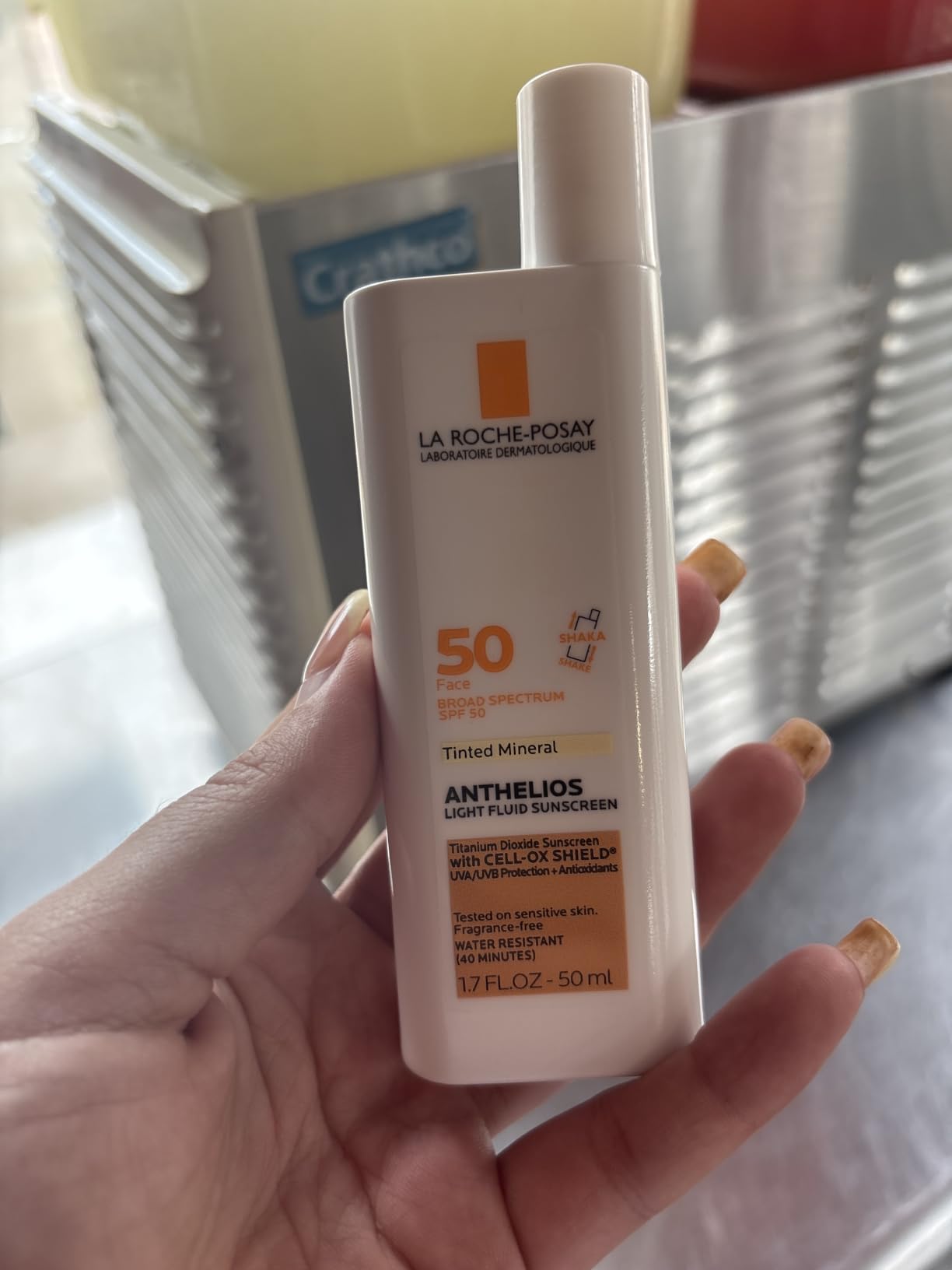La Roche-Posay Anthelios Mineral Light Fluid Sunscreen for Face in 5 shades customer photo 1