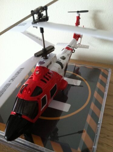 Syma S111G 3.5 Channel RC Helicopter with Gyro customer photo 1