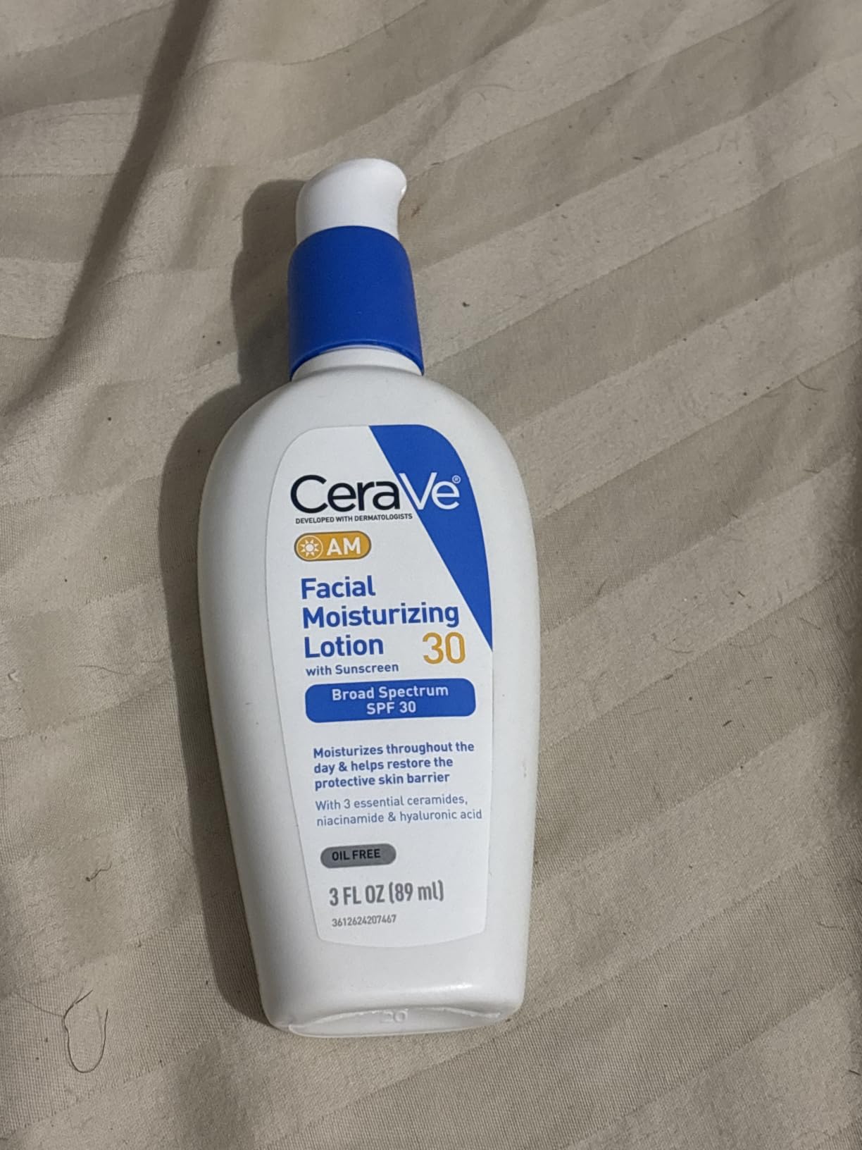 CeraVe AM Facial Daily Moisturizer, SPF 30 Face Sunscreen, 3oz customer photo 1