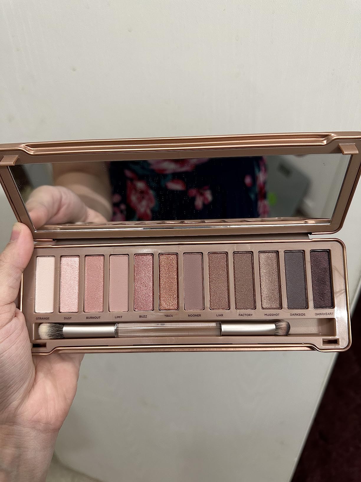 Urban Decay Naked3 Eyeshadow Palette - 12 Rosy Soft Pink Neutral Shadows customer photo 2