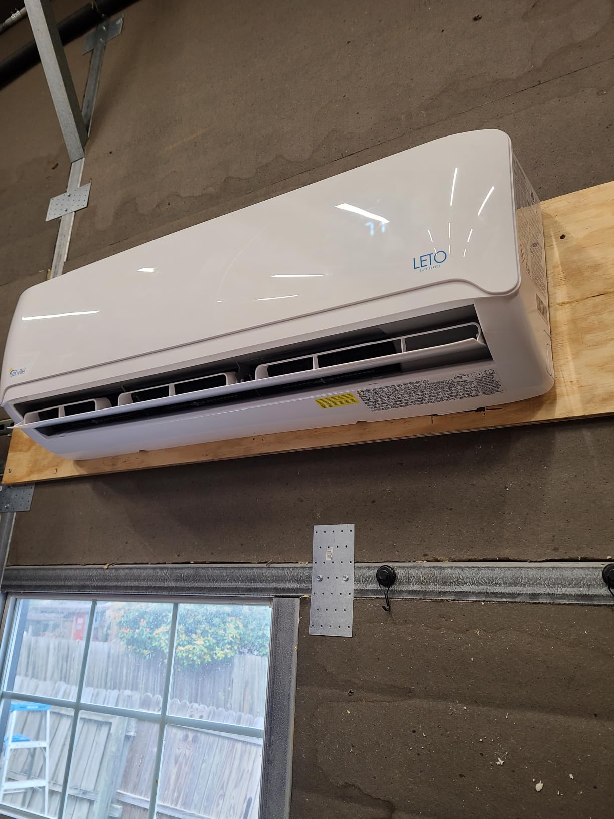 Senville LETO Mini Split Air Conditioner, Heat Pump, White, 24000 BTU customer photo 1