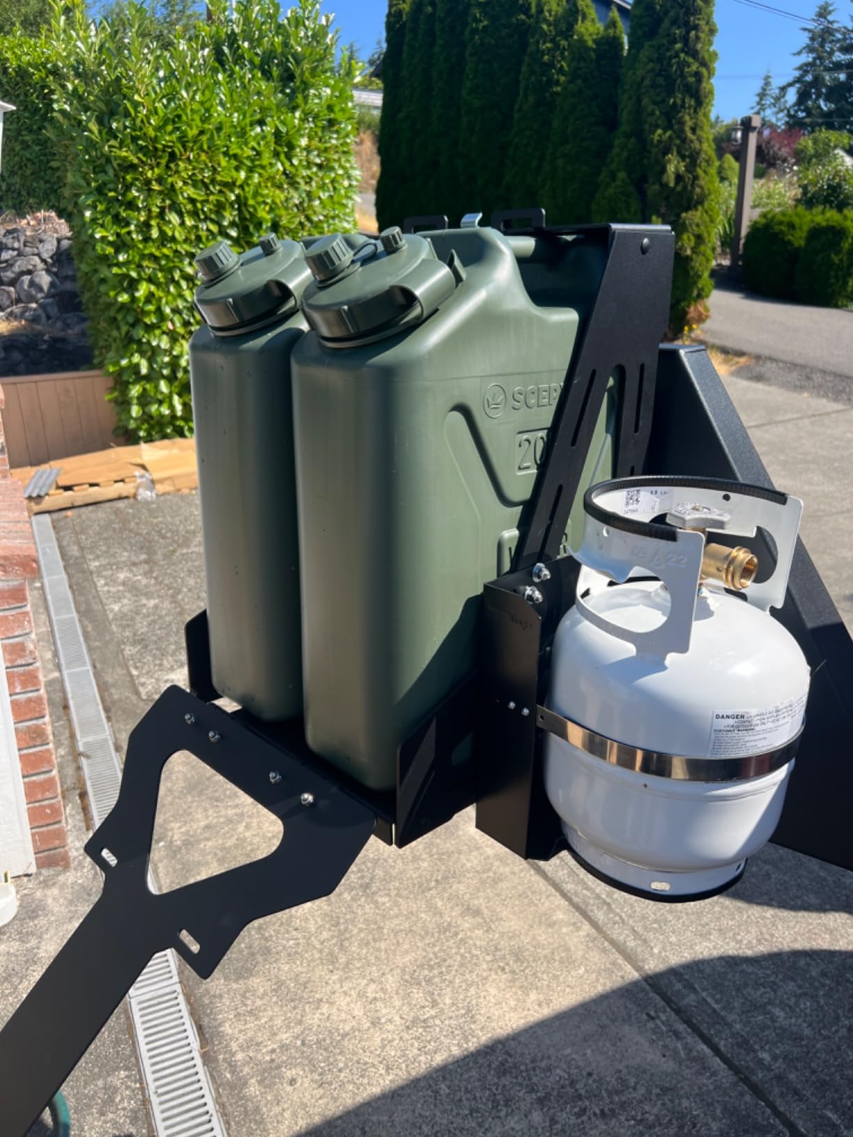 Scepter 5 Gallon Military BPA Free Water Container, Food Grade Water Jug for Camping and Emergency Storage - (20 Litre), Green customer photo 1