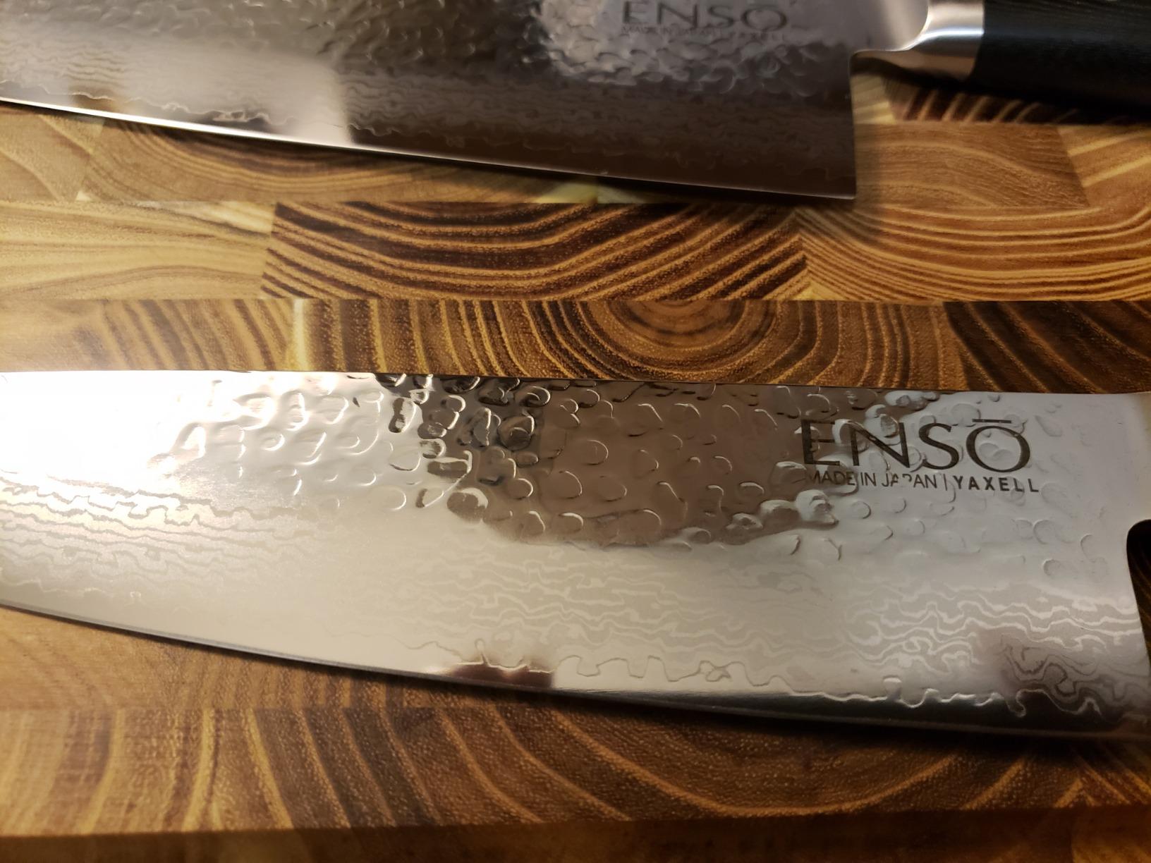 Enso Chef's Knife - Made in Japan - HD Series - VG10 Hammered Damascus Stainless Steel Gyuto - 8