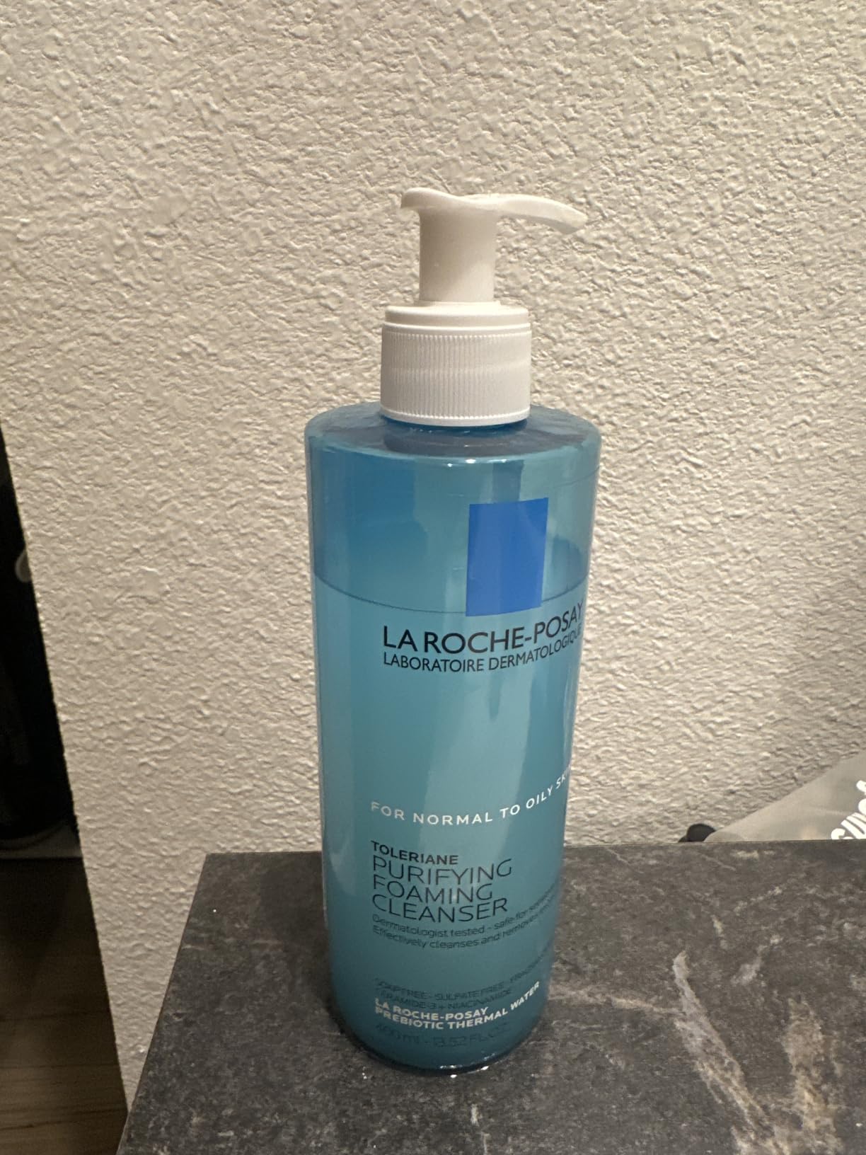 La Roche-Posay Toleriane Purifying Foaming Facial Cleanser with Niacinamide customer photo 1