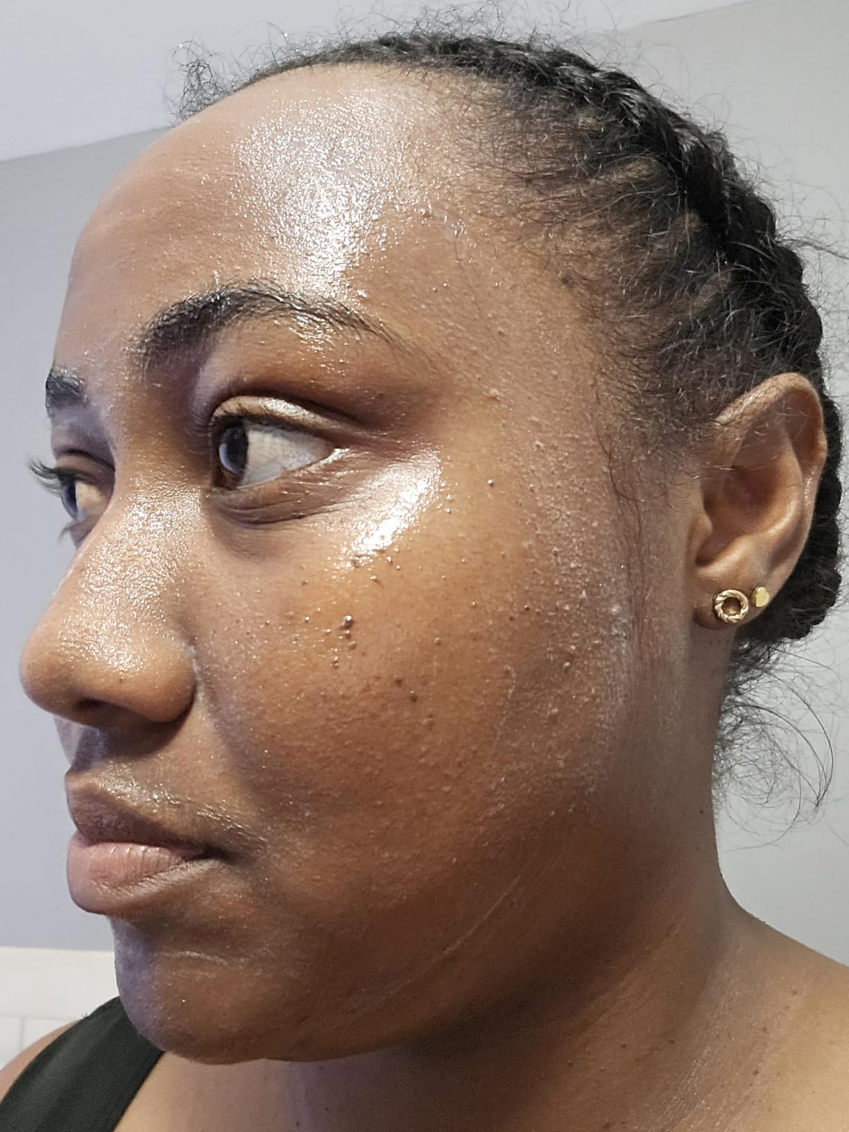 La Roche-Posay Toleriane Hydrating Gentle Facial Cleanser, with Niacinamide customer photo 1
