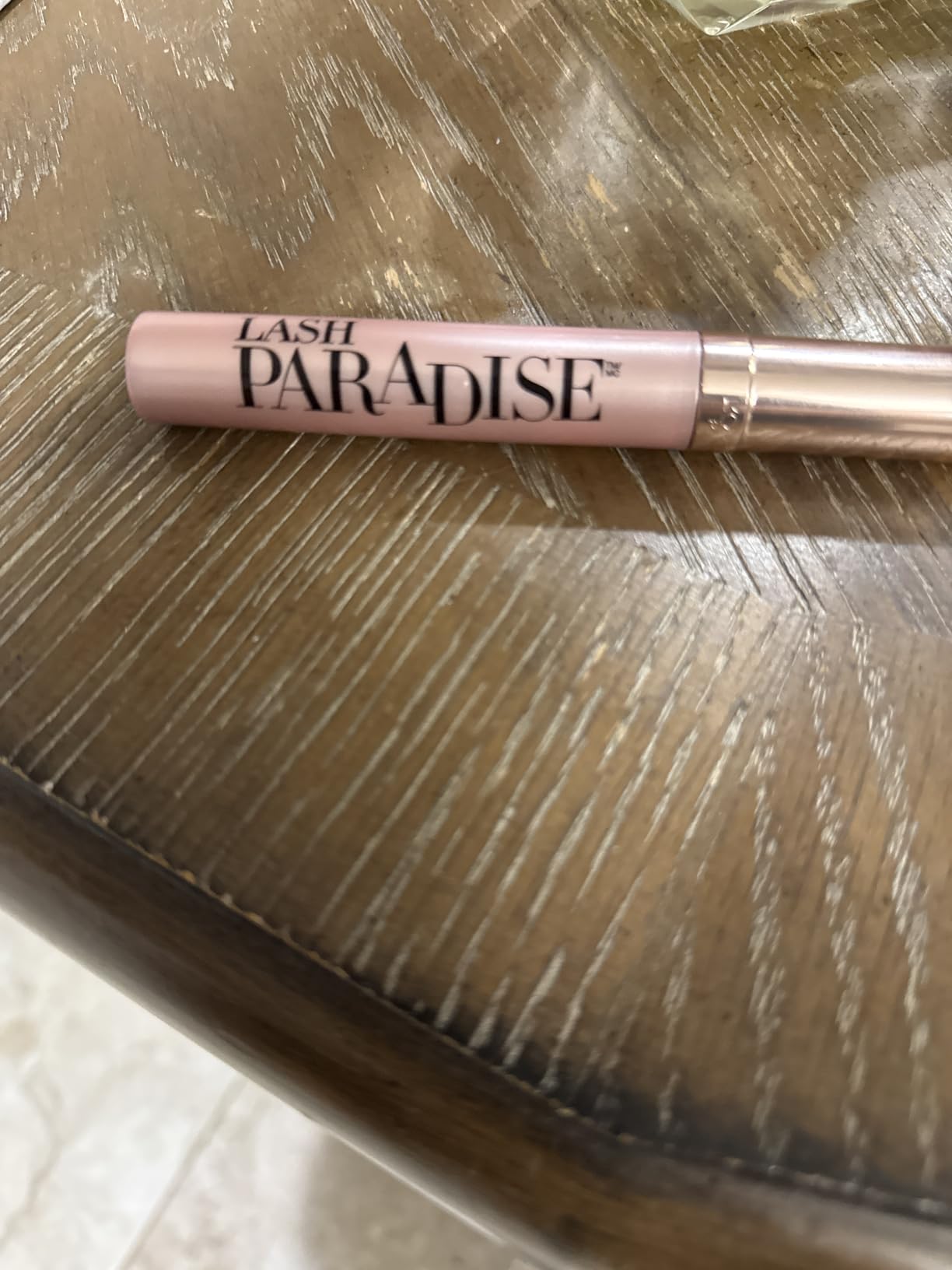L'Oreal Paris Makeup Voluminous Lash Paradise Mascara, Voluptuous Volume, Intense Length, Feathery Soft Full Lashes, No Flaking, No Smudging, No Clumping, Blackest Black, 0.25 Fl Oz (Pack of 1) customer photo 2