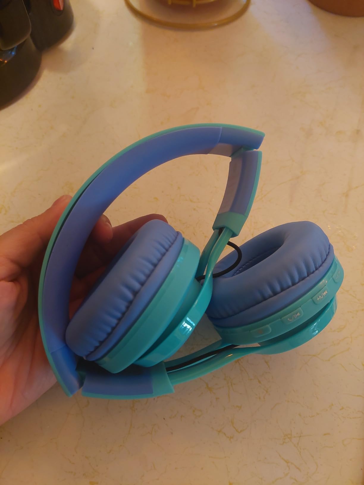 Riwbox WT-7S Kids Bluetooth Headphones Light Up, Foldable Stero Wireless Headset,with Microphone and Volume Control,Comfortable and Durable,for PC/Tablet/TV/Travel(Purple) customer photo 1